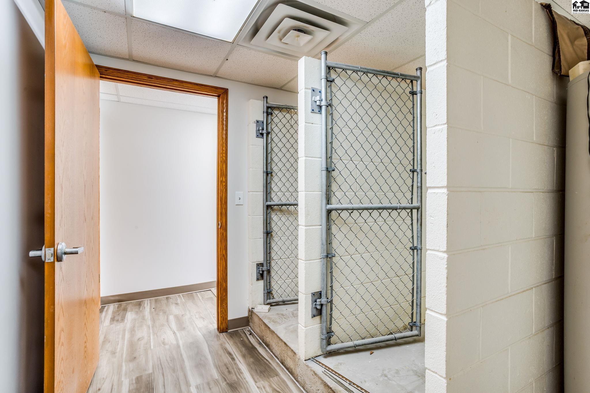 2021 E 4th Avenue Hutchinson KS 67501