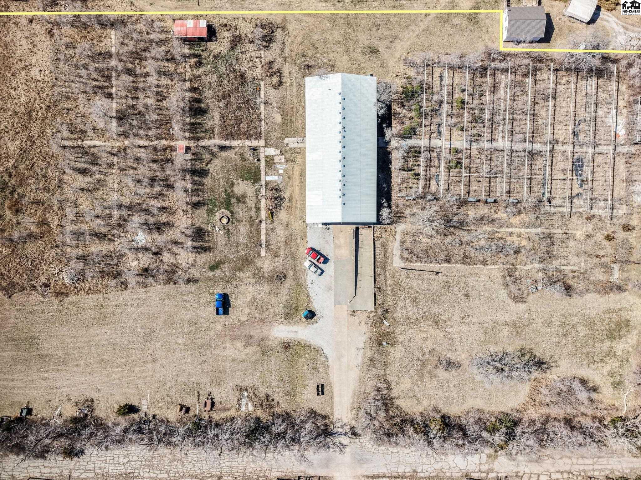 2405 E Wasp Road Hutchinson KS 67501