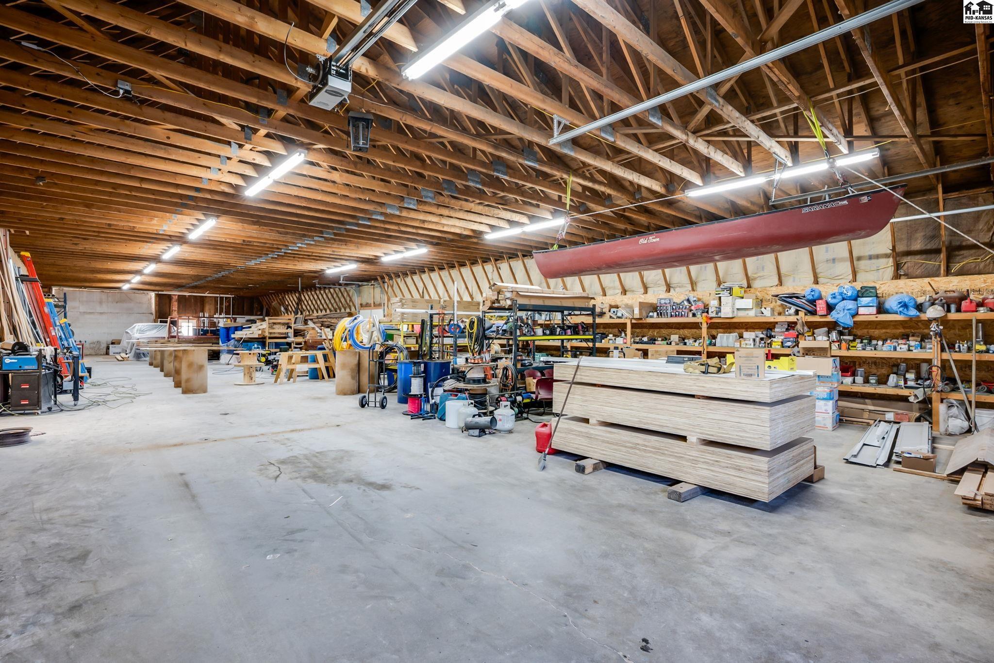 2405 E Wasp Road Hutchinson KS 67501