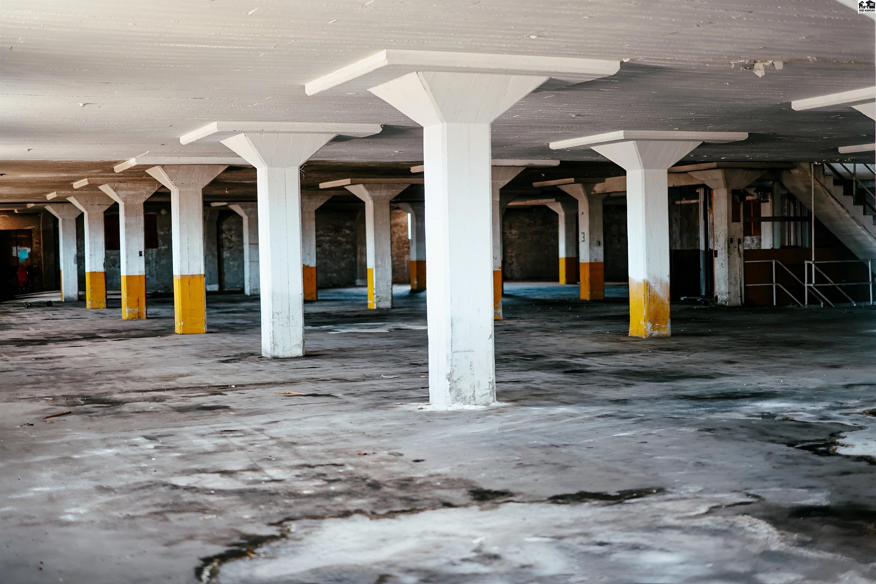 701 E 2nd Avenue Hutchinson KS 67501