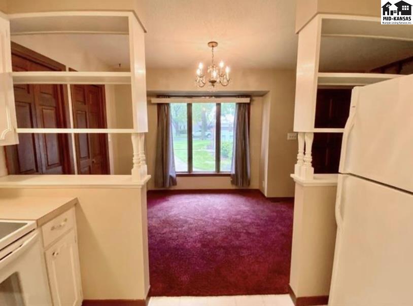 3100 Nutmeg Lane Hutchinson KS 67502