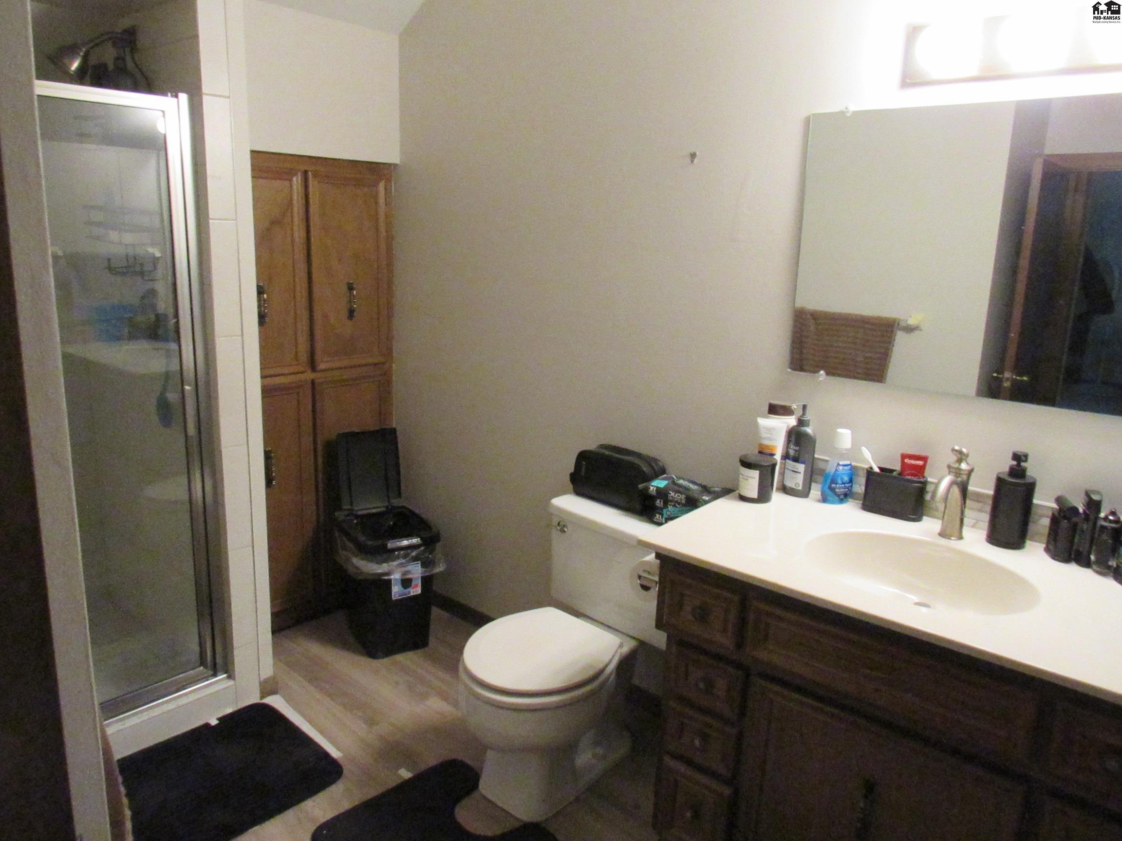 2810 Westminster Drive Hutchinson KS 67502