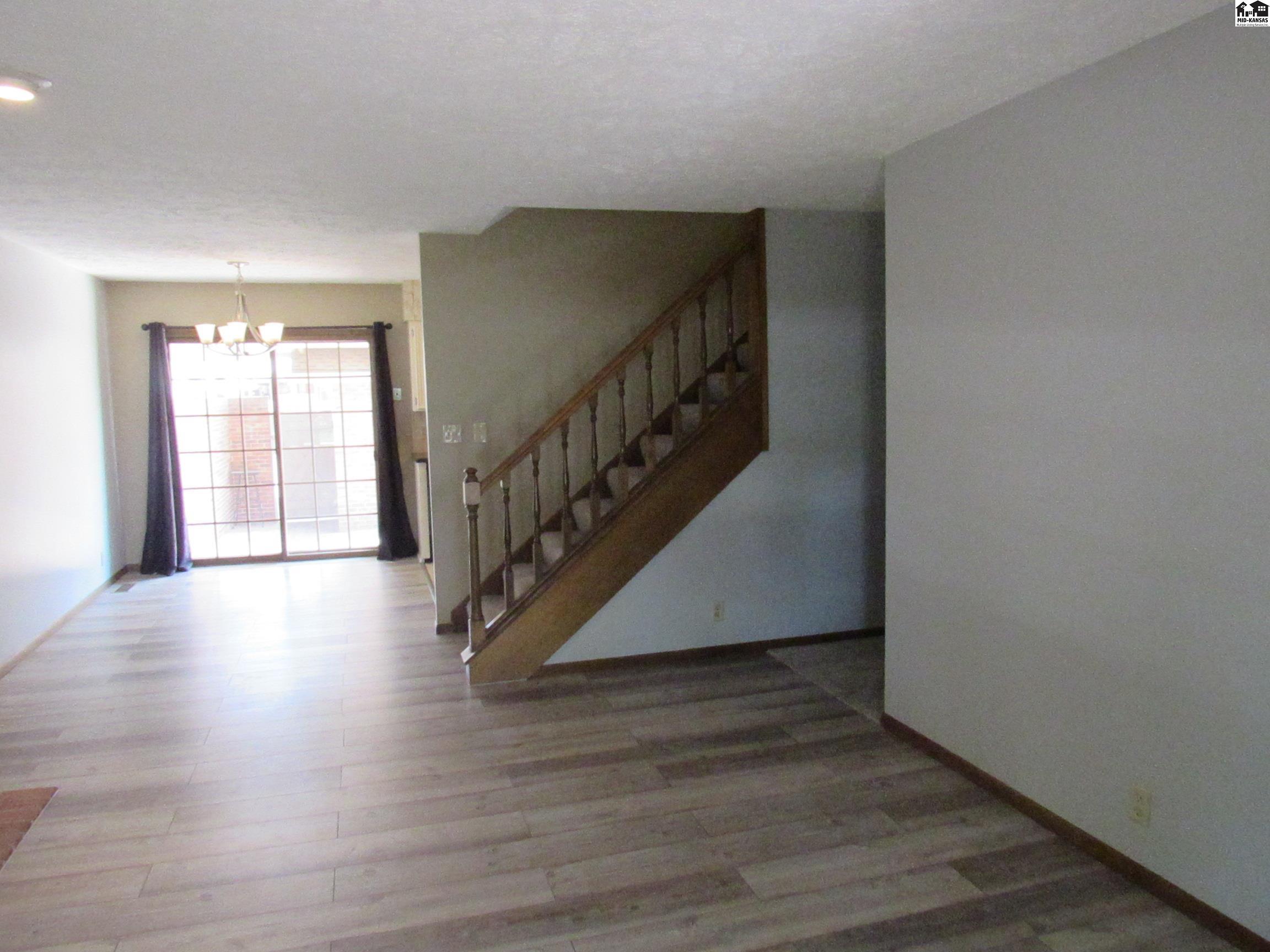 2810 Westminster Drive Hutchinson KS 67502
