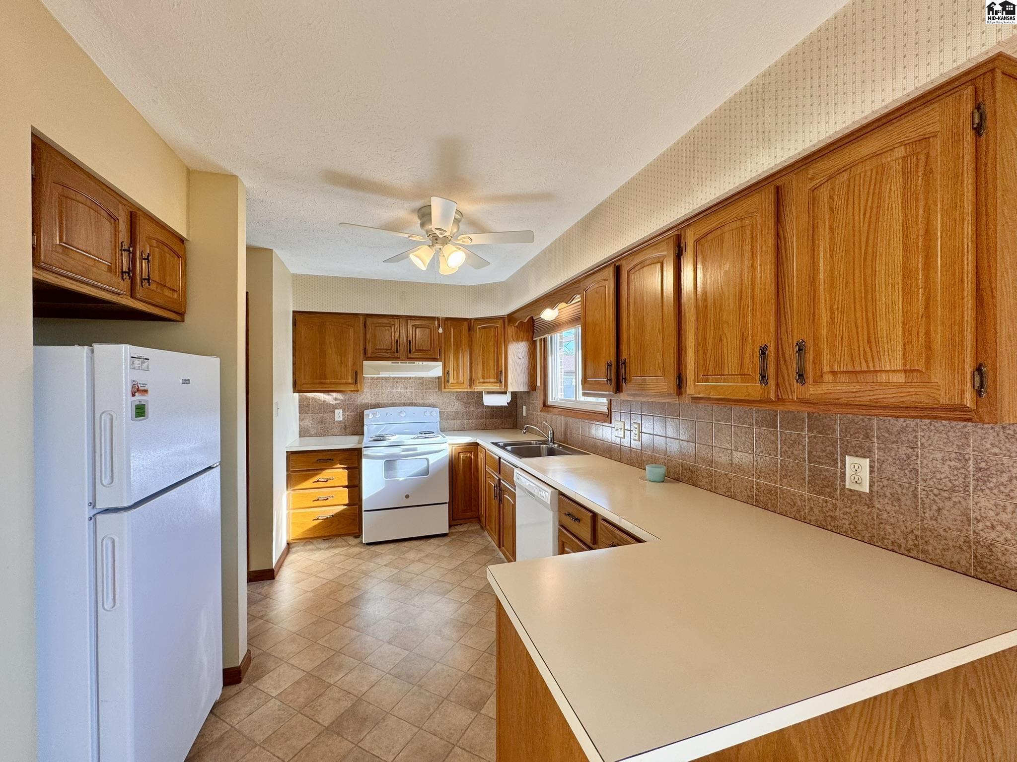 1301 A E 19th Avenue Hutchinson KS 67502