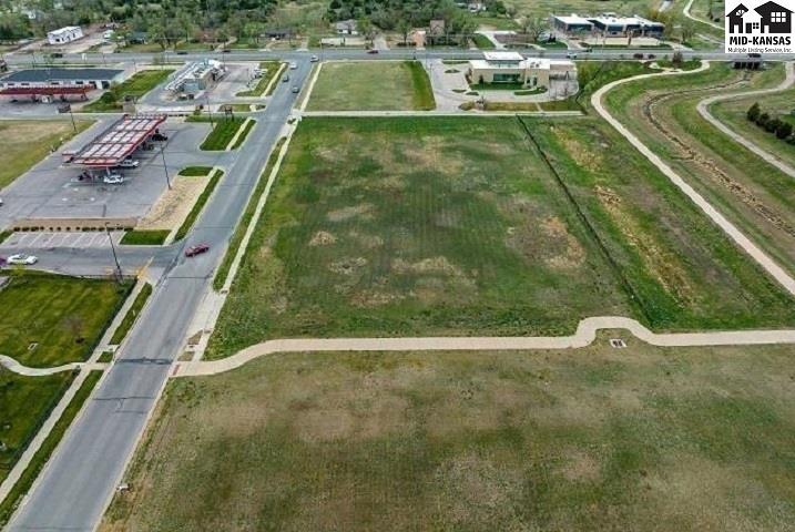 0000 Plaza East Drive Hutchinson KS 67502