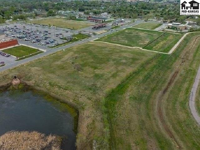 0000 Plaza East Drive Hutchinson KS 67502