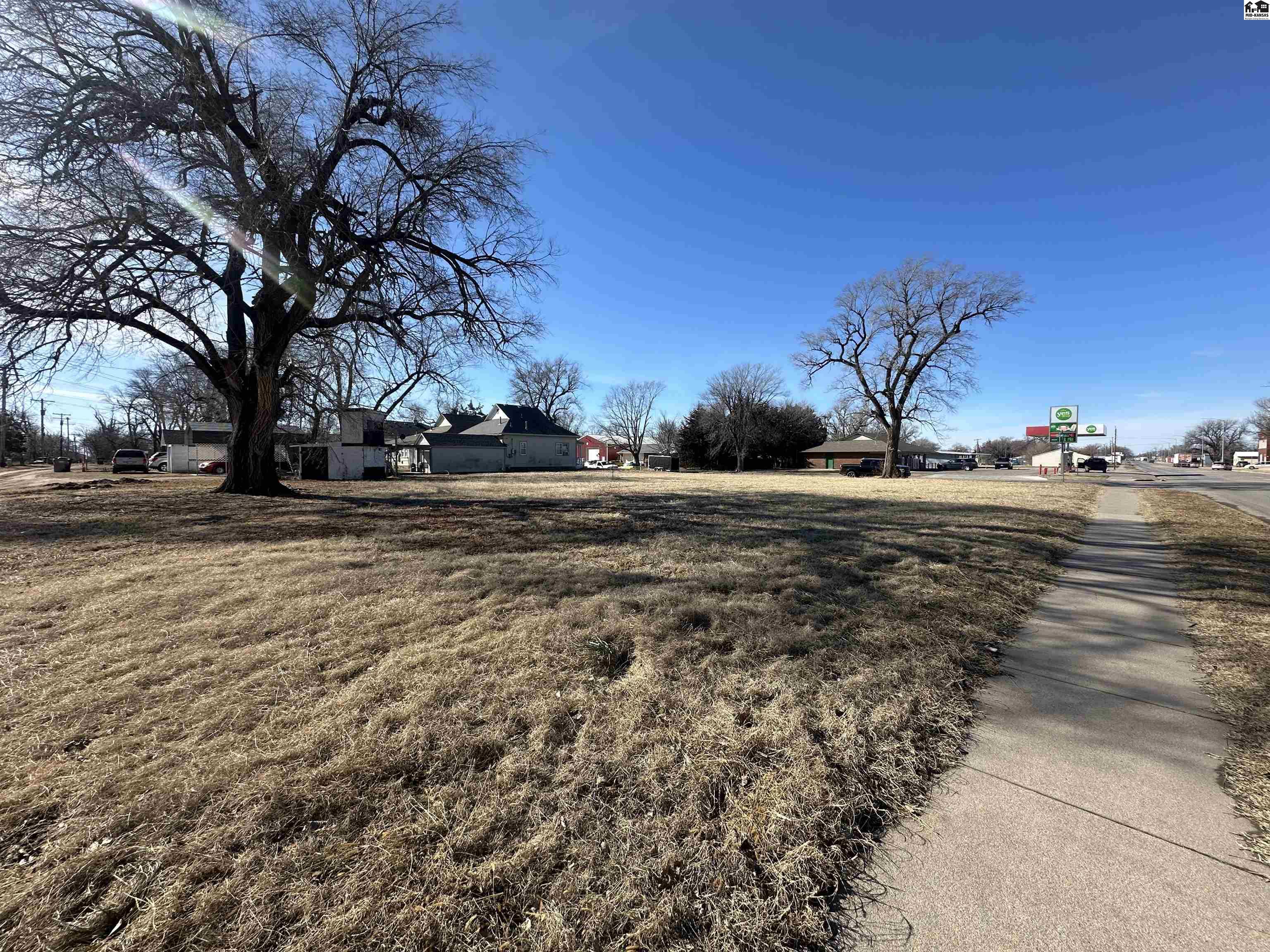 000 E 4th Avenue Hutchinson KS 67501