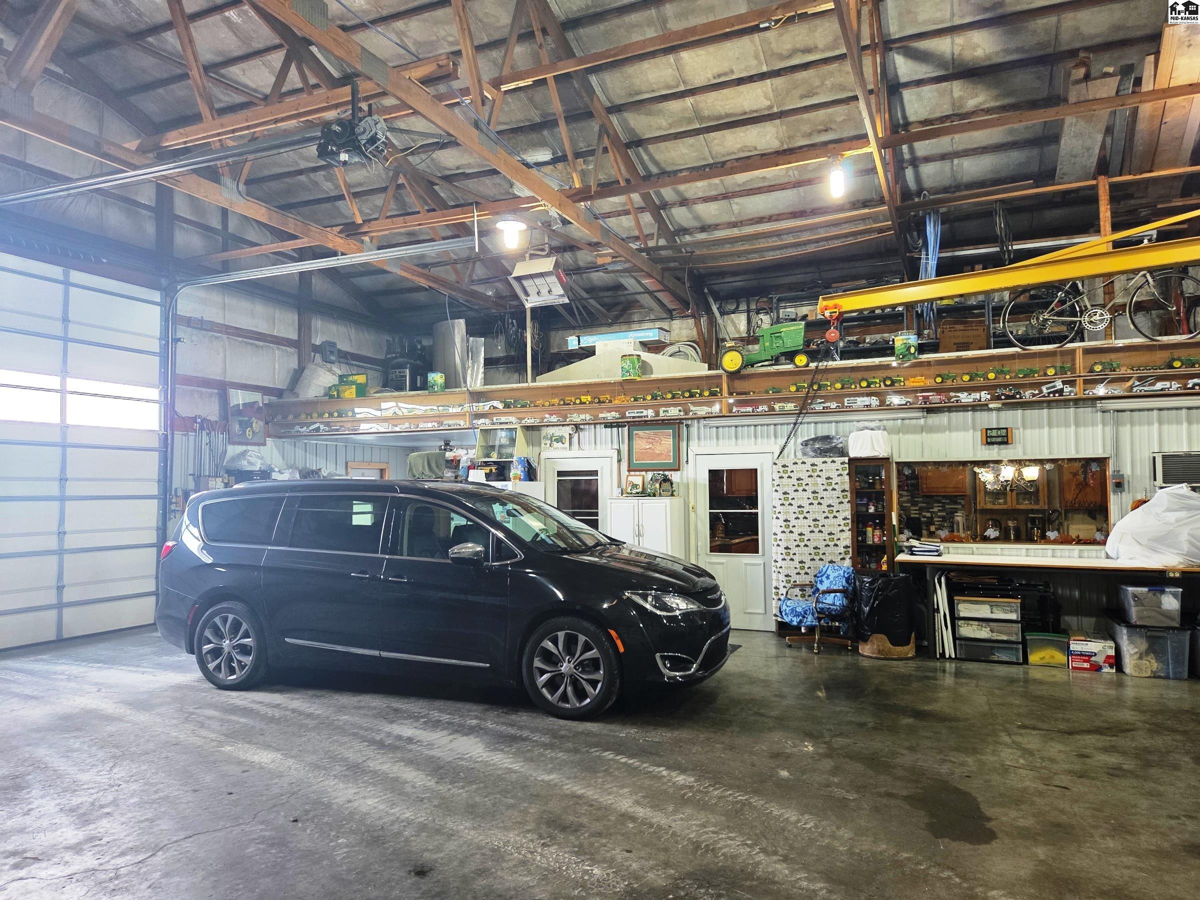 1885 Upland Road Marion KS 66861