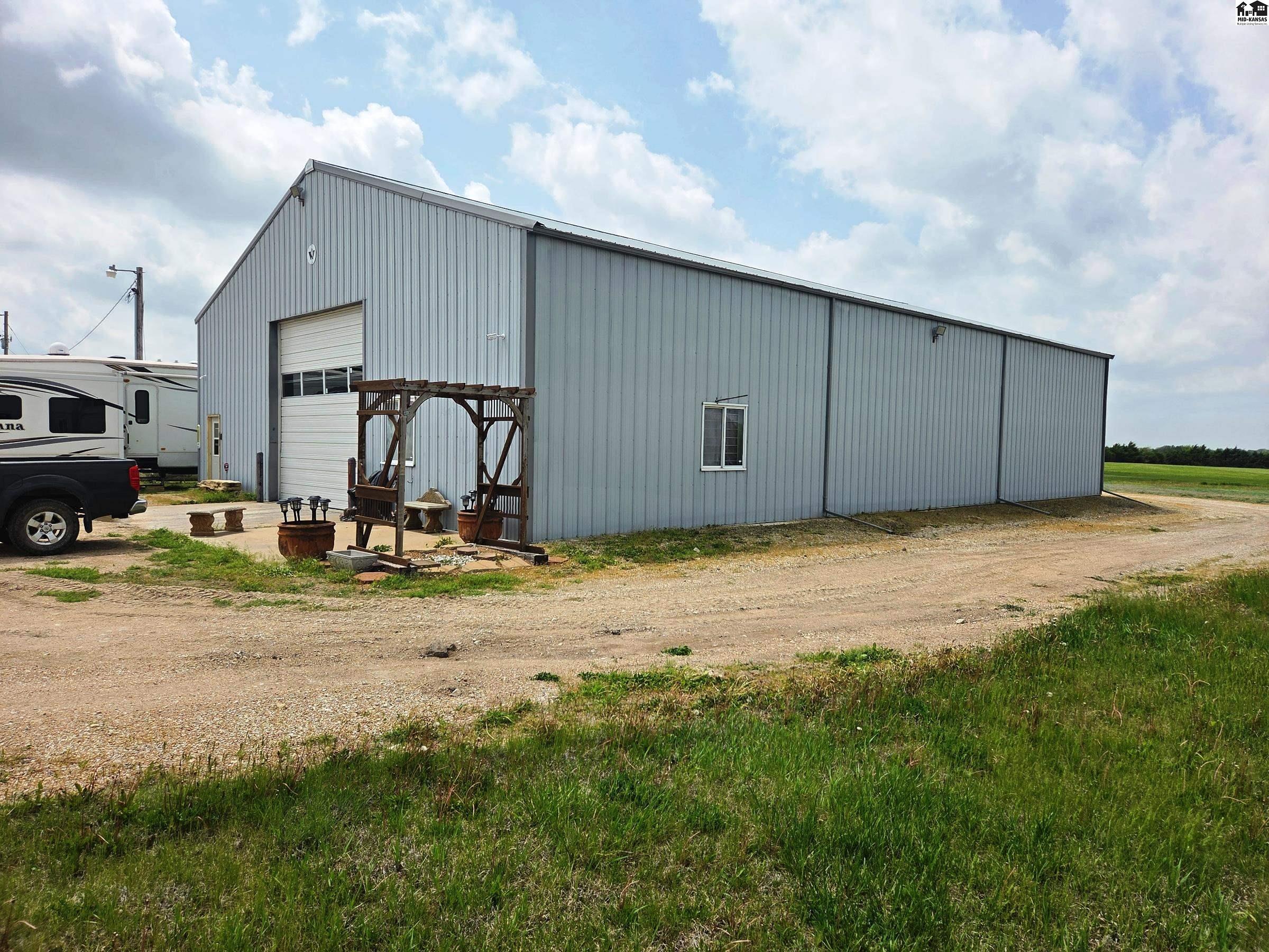 1885 Upland Road Marion KS 66861