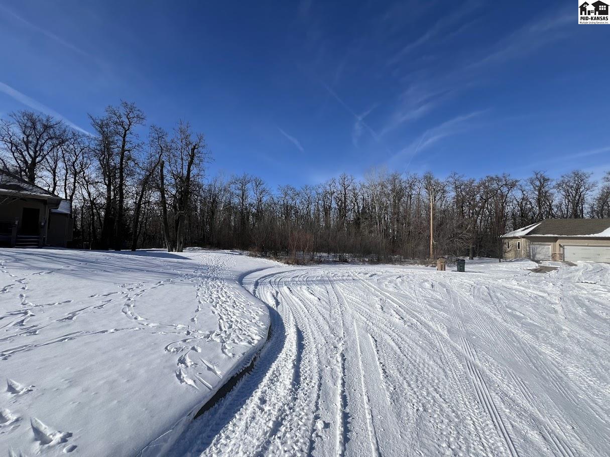 0000 Burr Oak Court Hutchinson KS 67502