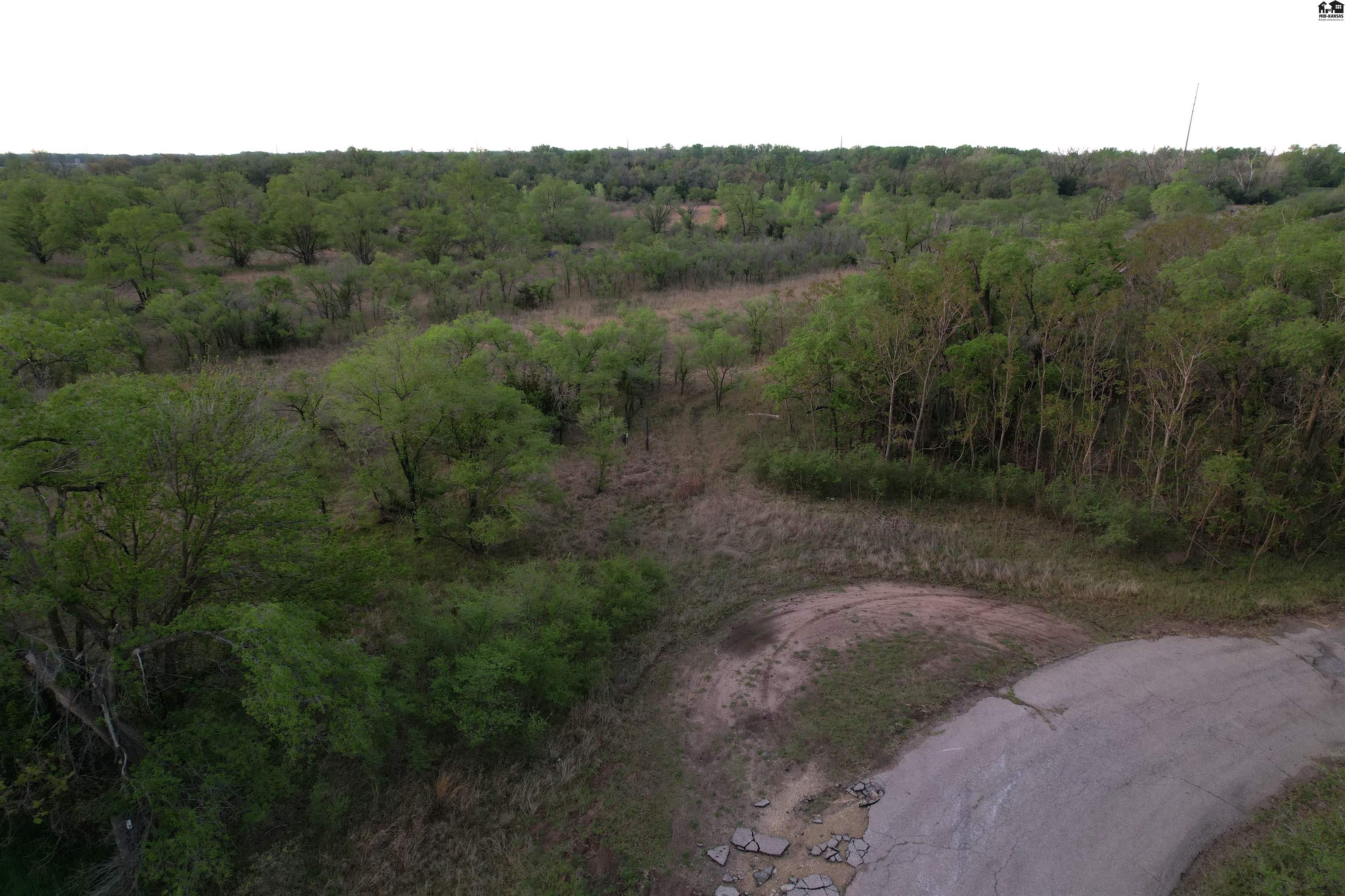 2817 S Lorraine Street Hutchinson KS 67501