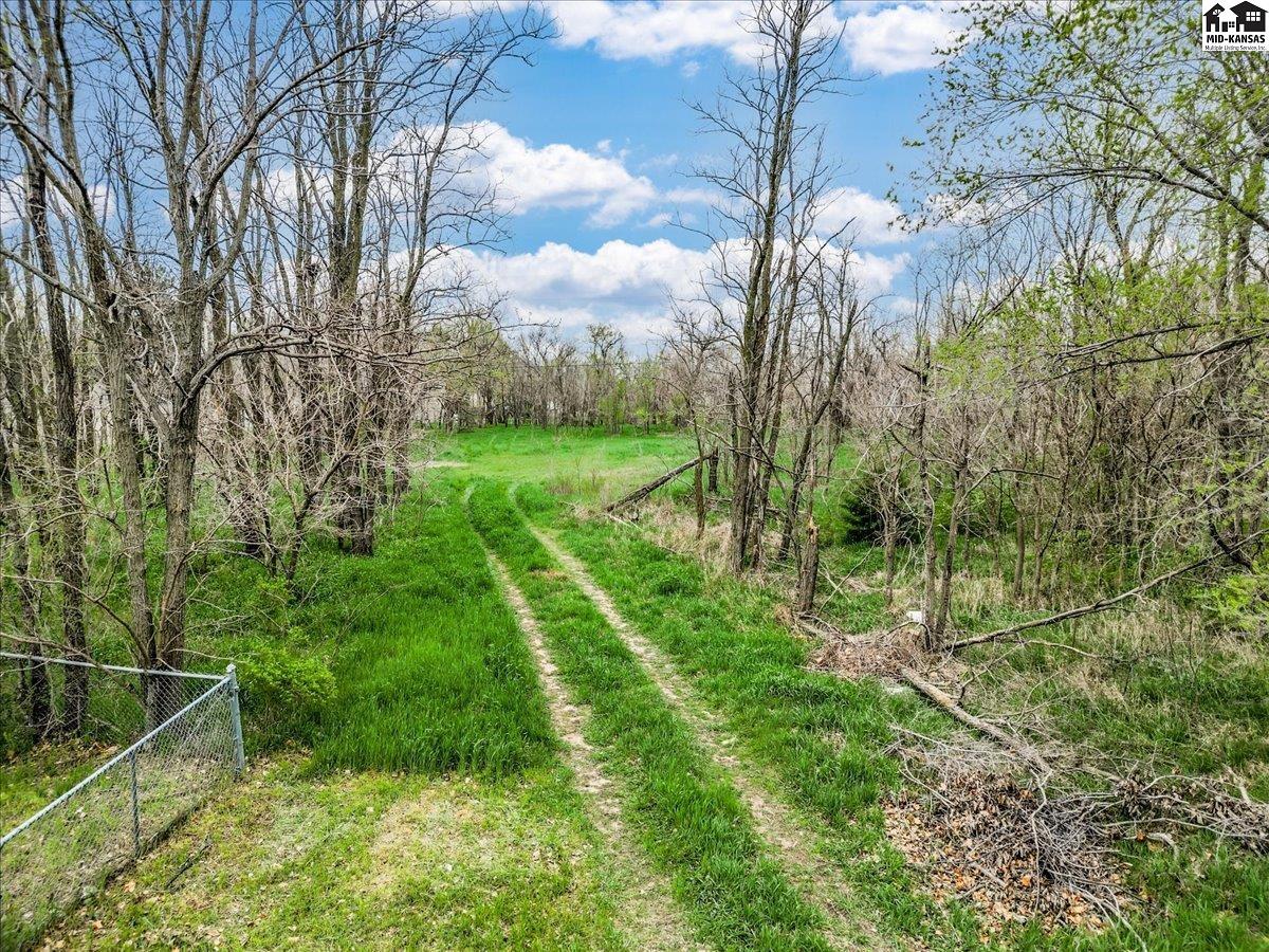 3206 Rowland Street Hutchinson KS 67502