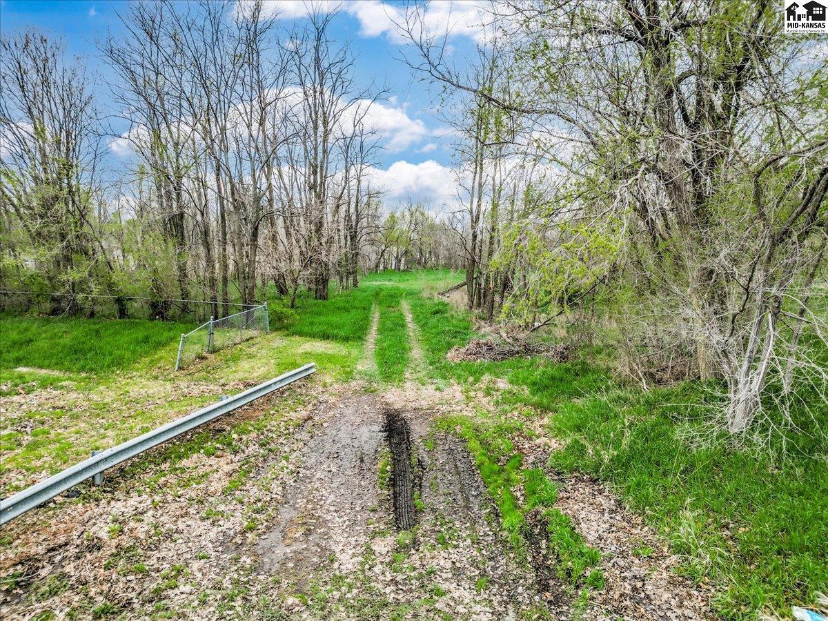 3206 Rowland Street Hutchinson KS 67502