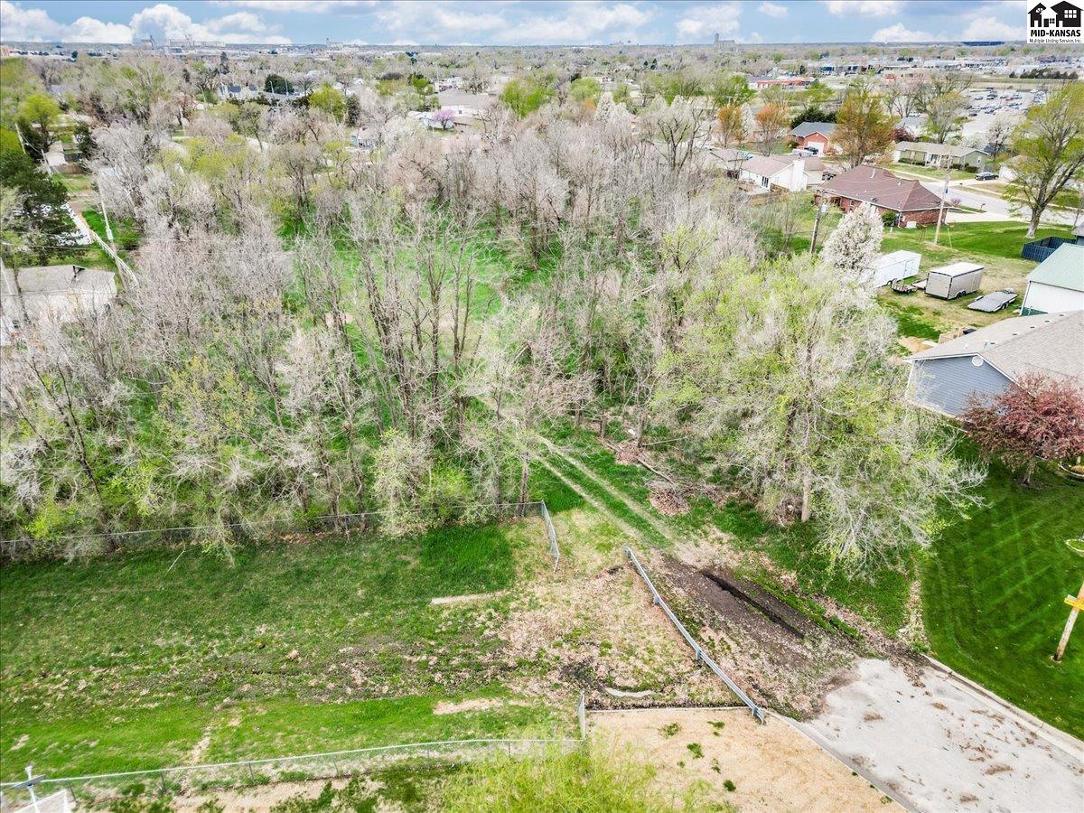 3206 Rowland Street Hutchinson KS 67502