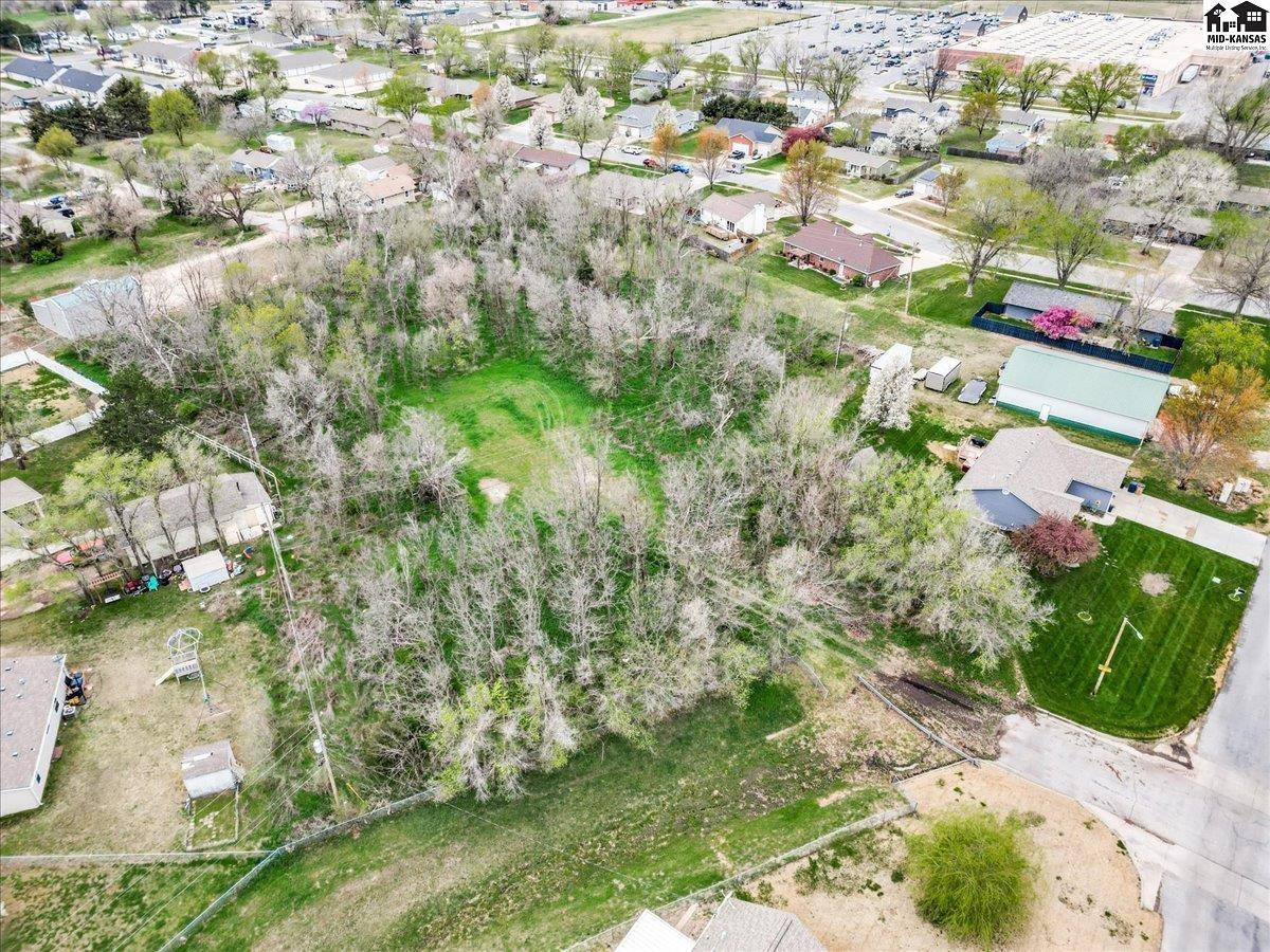 3206 Rowland Street Hutchinson KS 67502