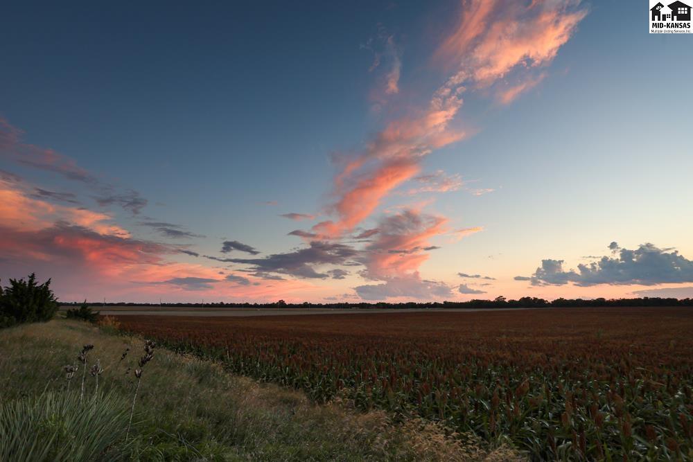 002 Sunset Road Great Bend KS 67530