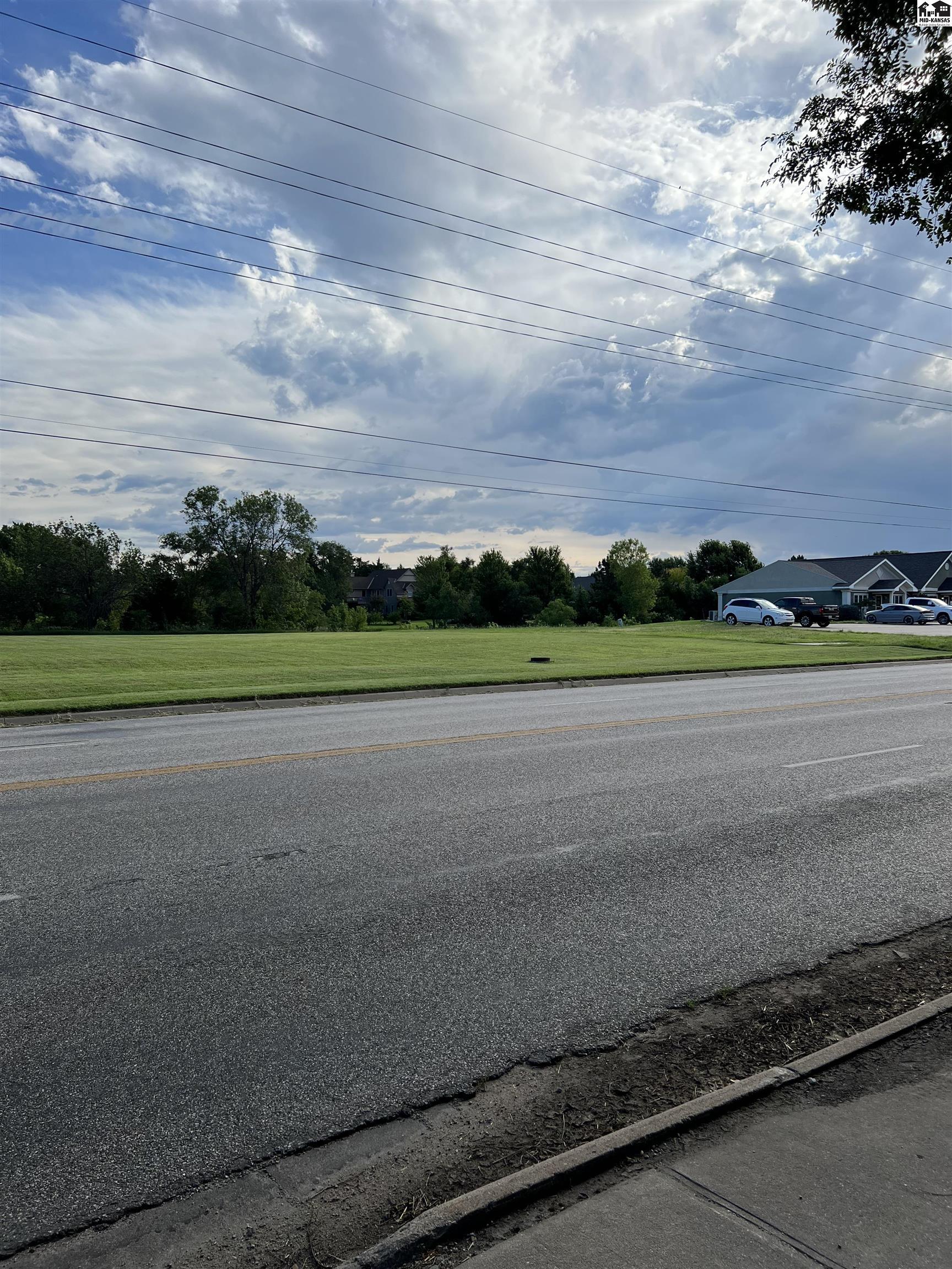 1207 E 1st Street Mcpherson KS 67460