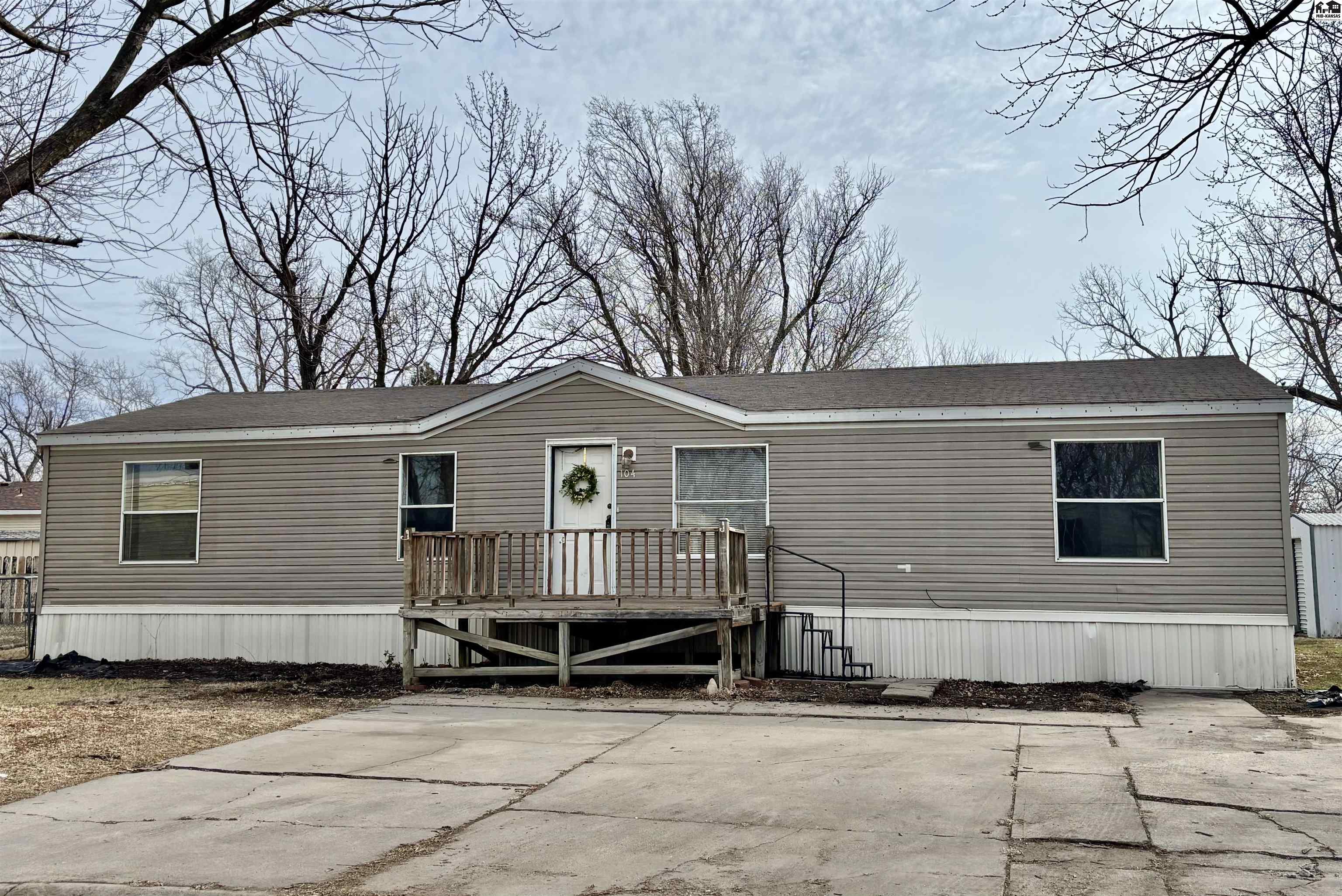 104 Quail Run Mcpherson KS 67460