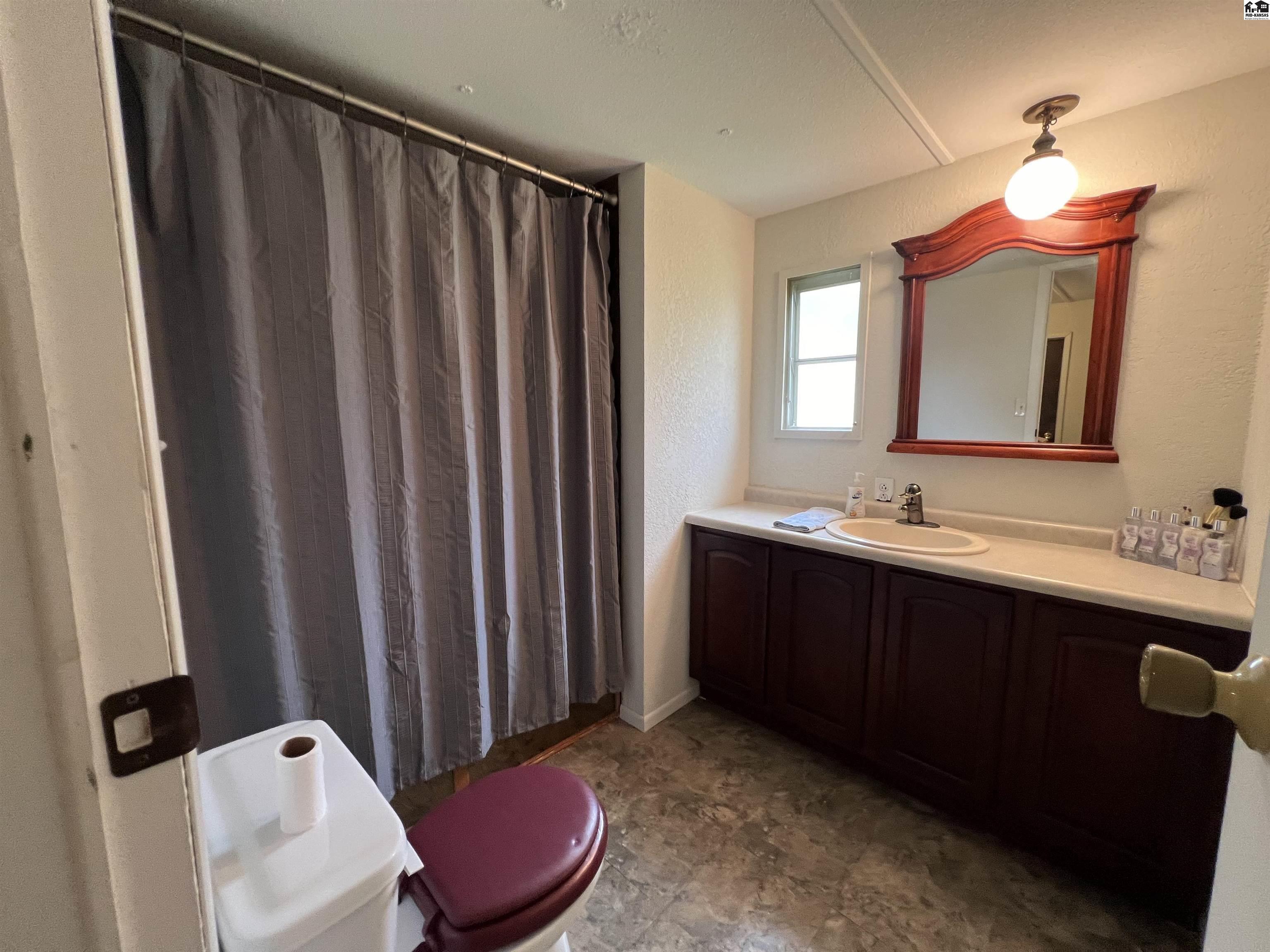 2121 Kruse Drive Marion KS 66861