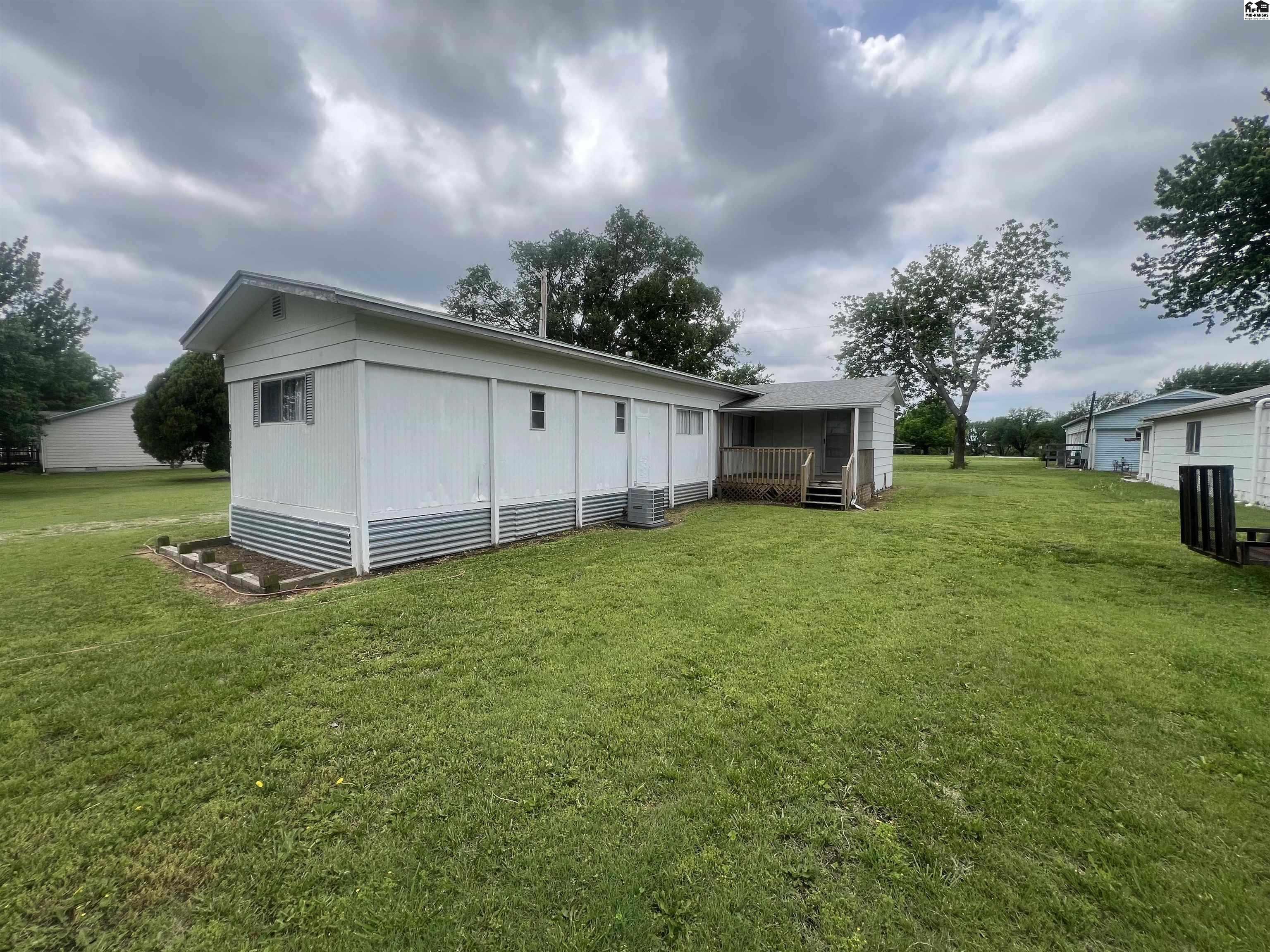 2121 Kruse Drive Marion KS 66861