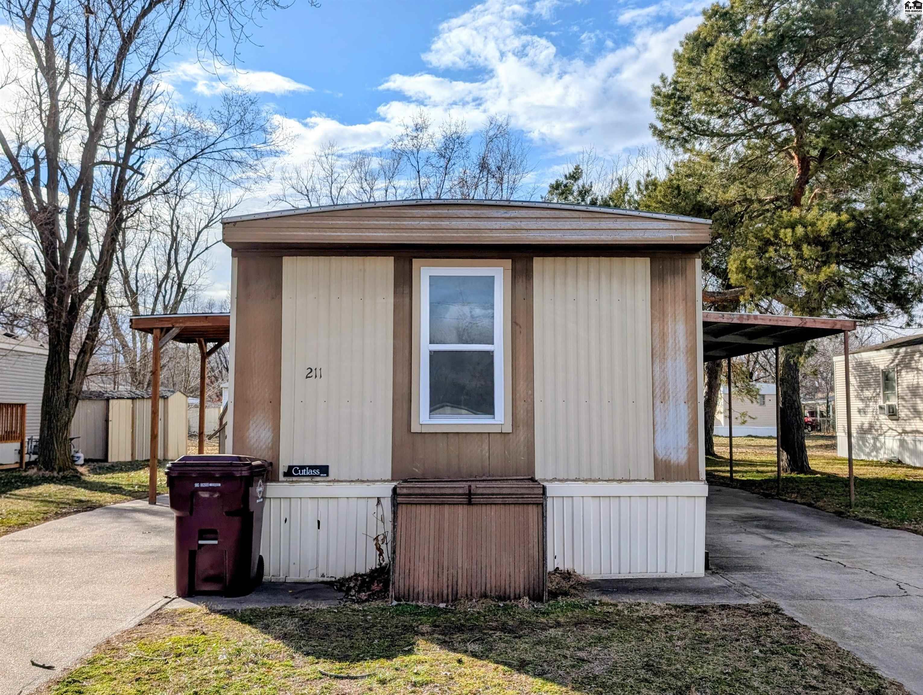 211 Hummingbird Drive Mcpherson KS 67460