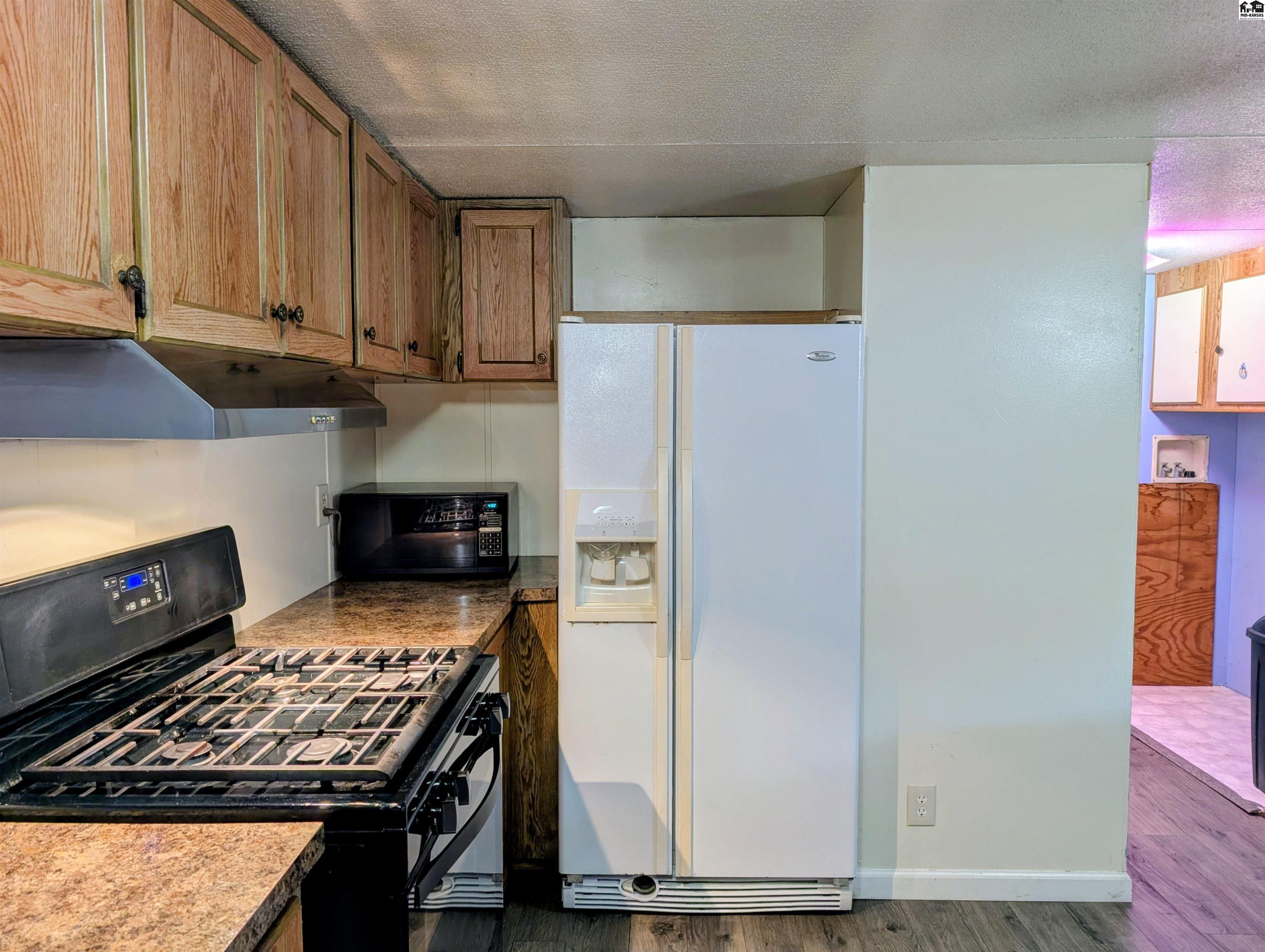 211 Hummingbird Drive Mcpherson KS 67460