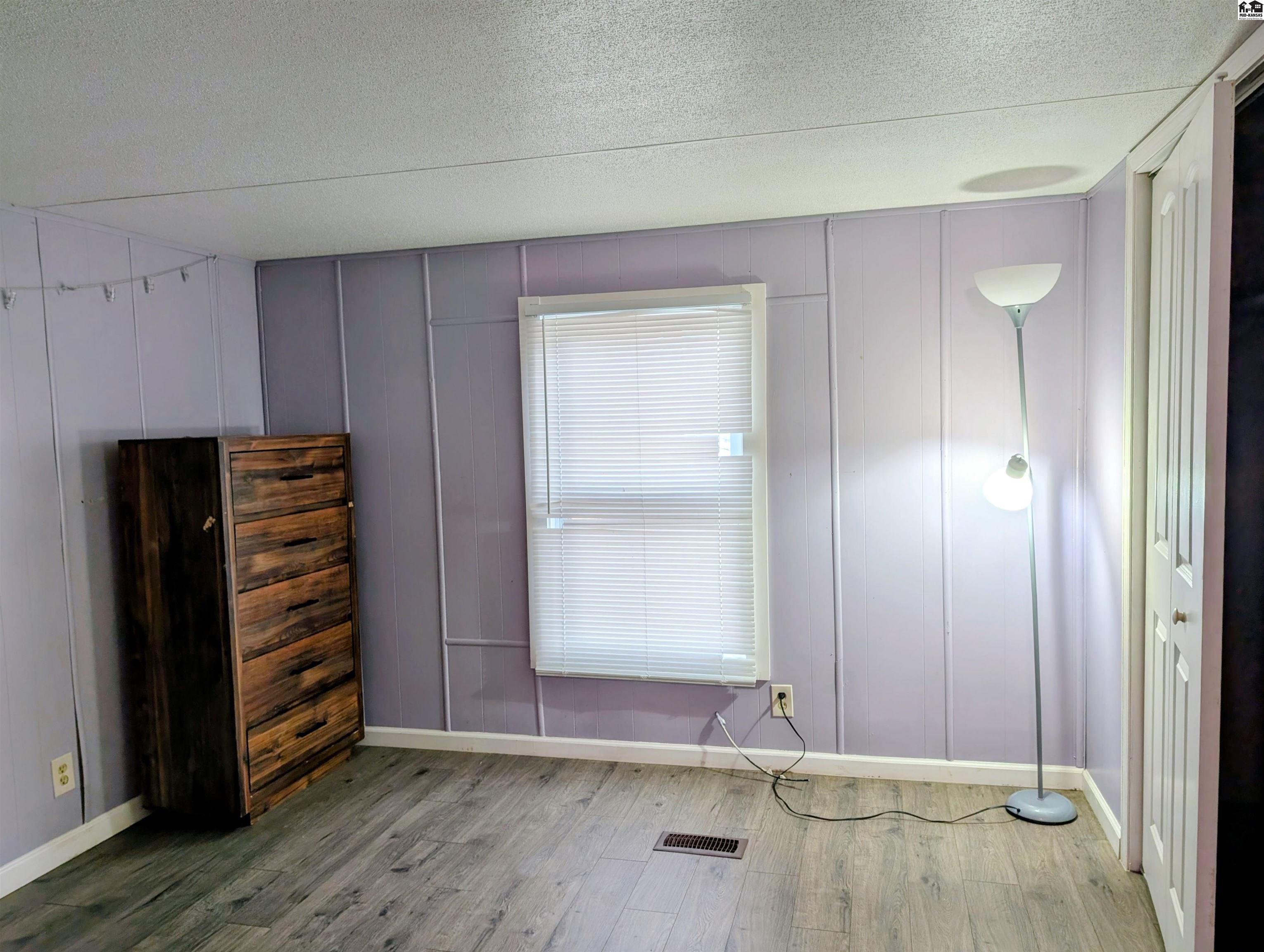 211 Hummingbird Drive Mcpherson KS 67460