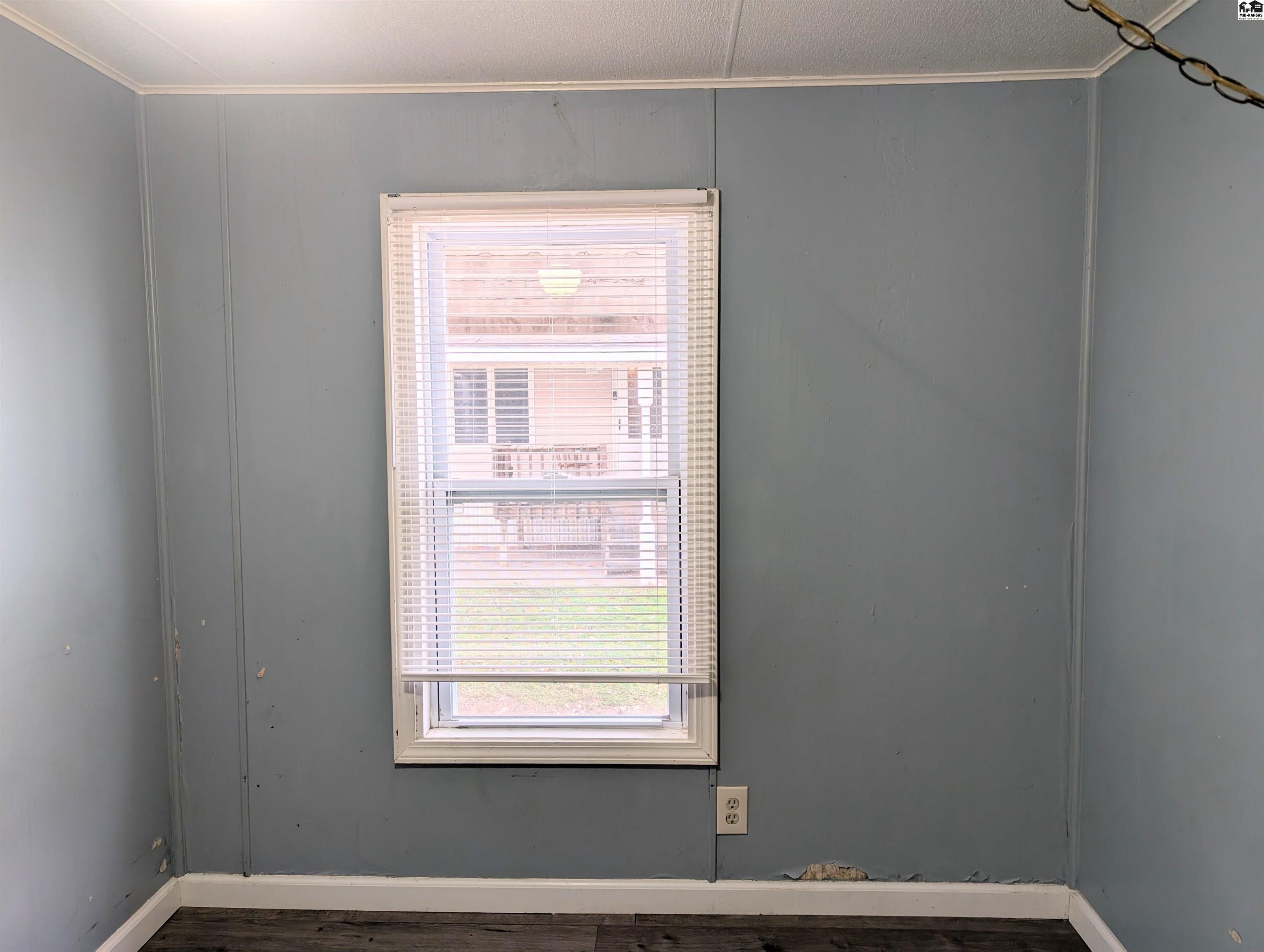 211 Hummingbird Drive Mcpherson KS 67460