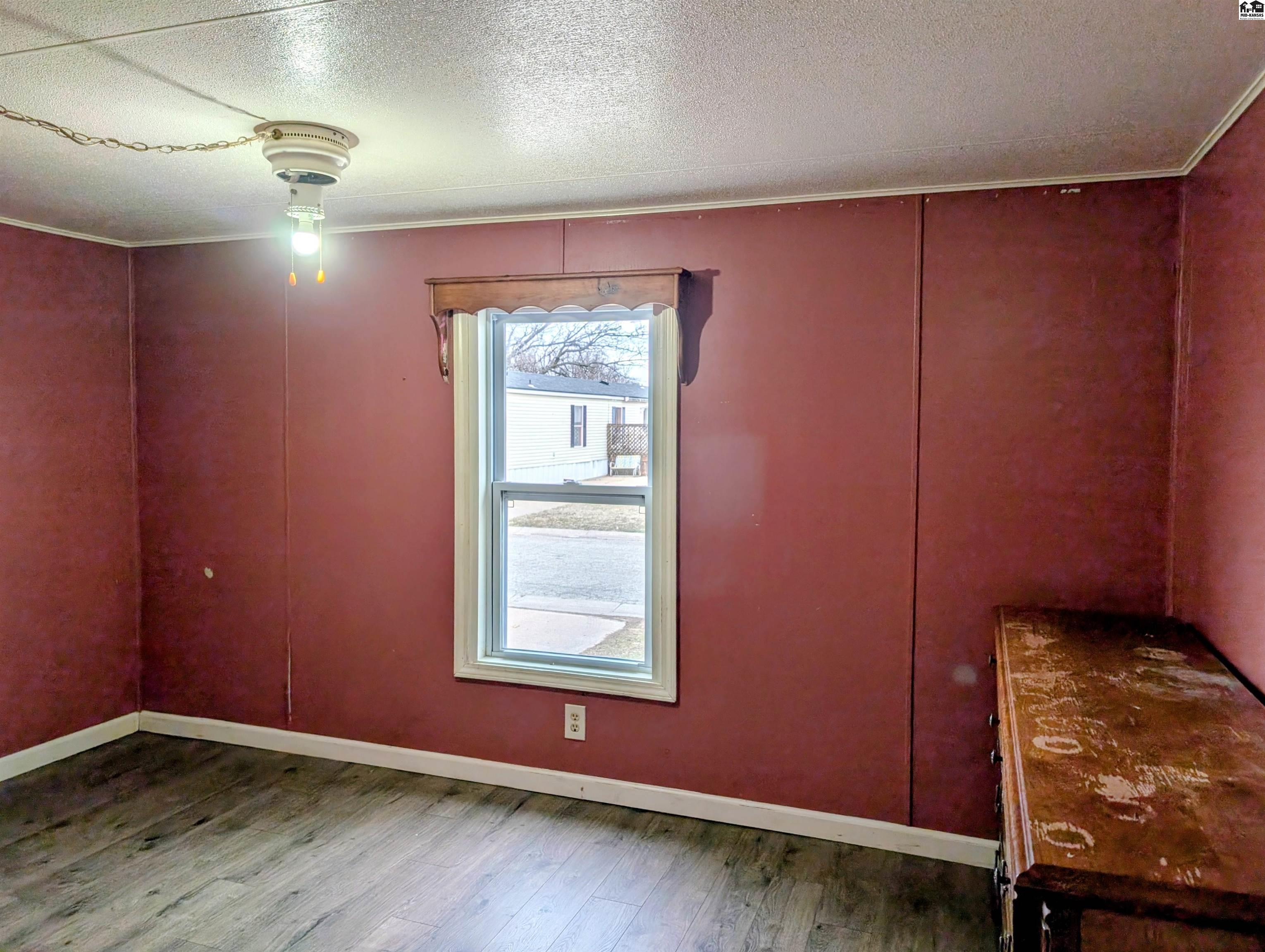 211 Hummingbird Drive Mcpherson KS 67460