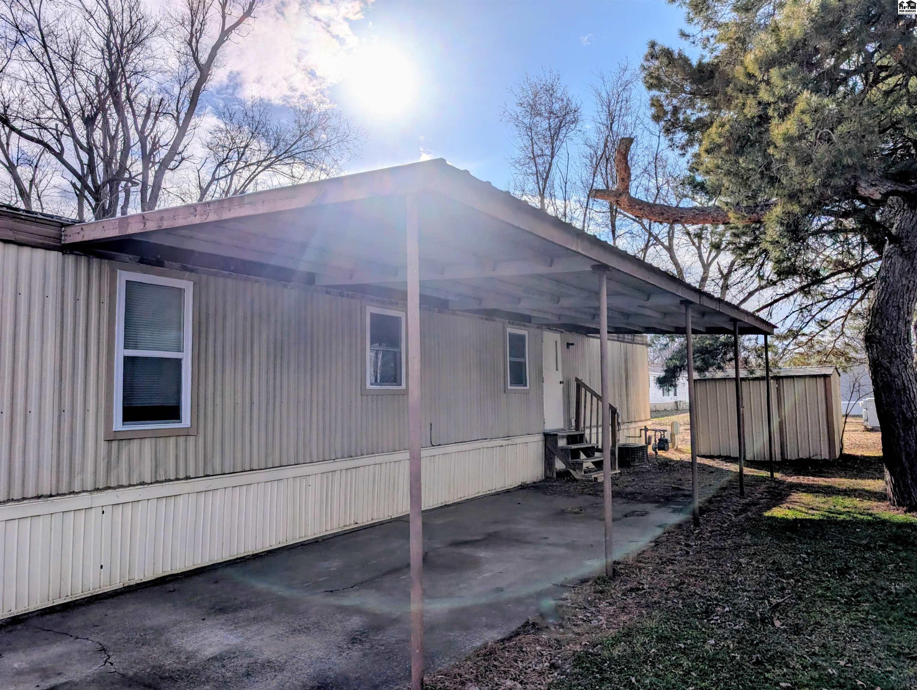 211 Hummingbird Drive Mcpherson KS 67460