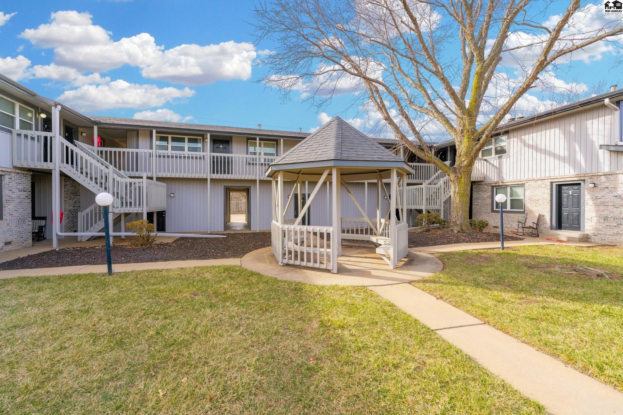 1701 E 24th Avenue Hutchinson KS 67502
