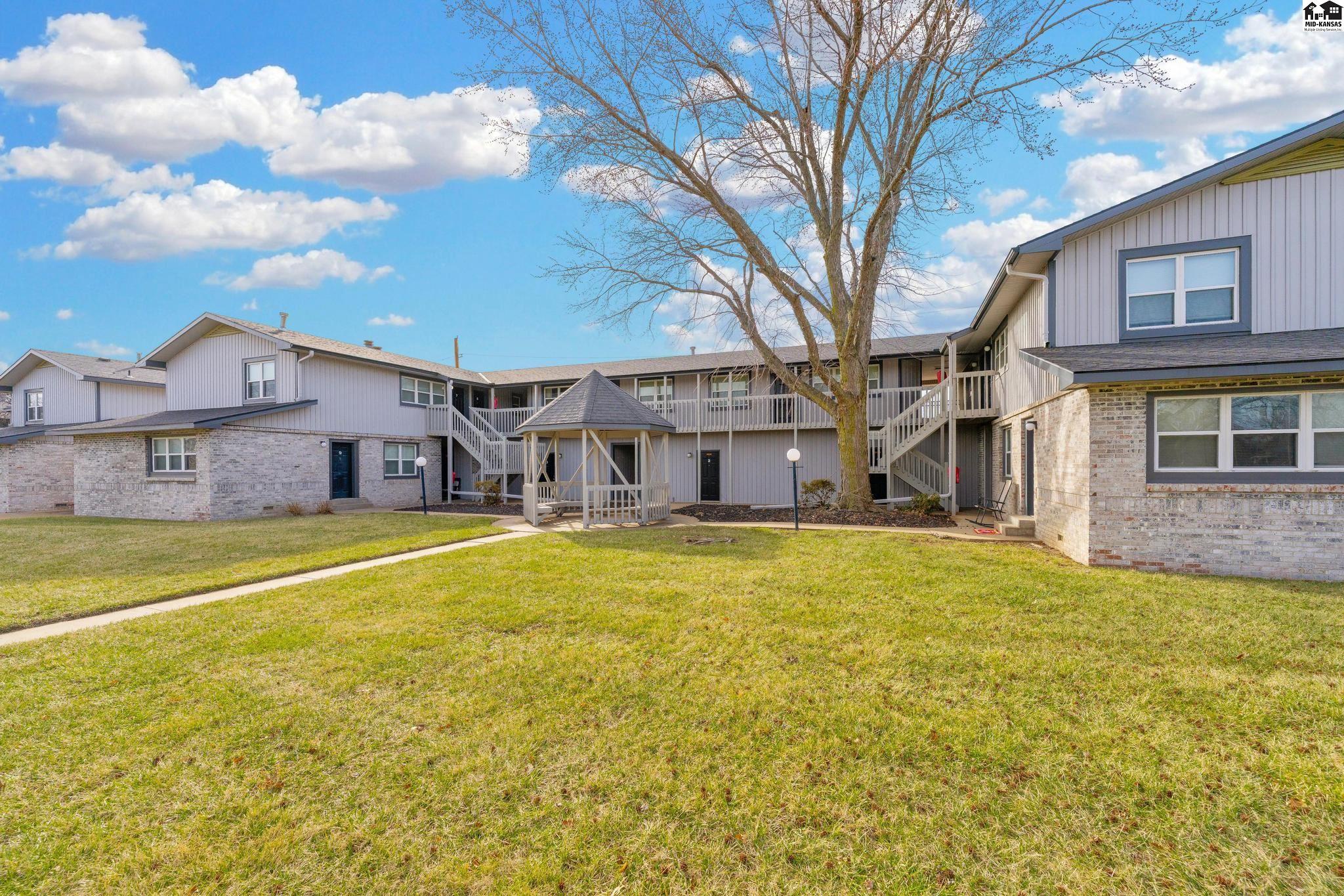 1701 E 24th Avenue Hutchinson KS 67502