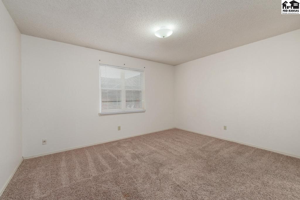 1704 E 24th Avenue Hutchinson KS 67502