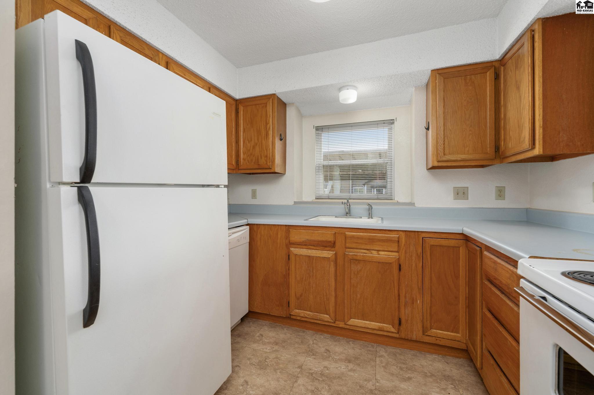1704 E 24th Avenue Hutchinson KS 67502