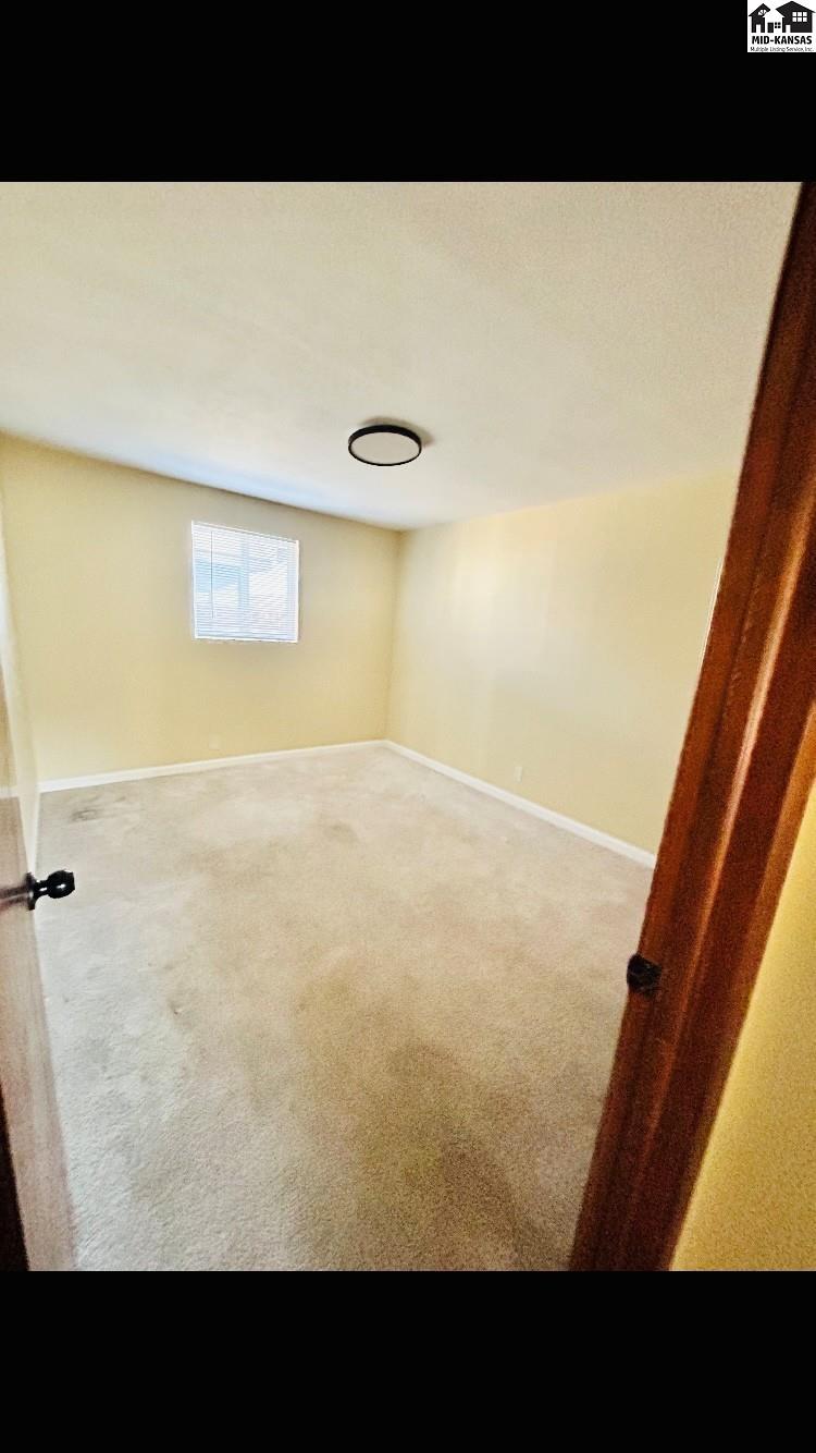 1220 N Washington Street Hutchinson KS 67501