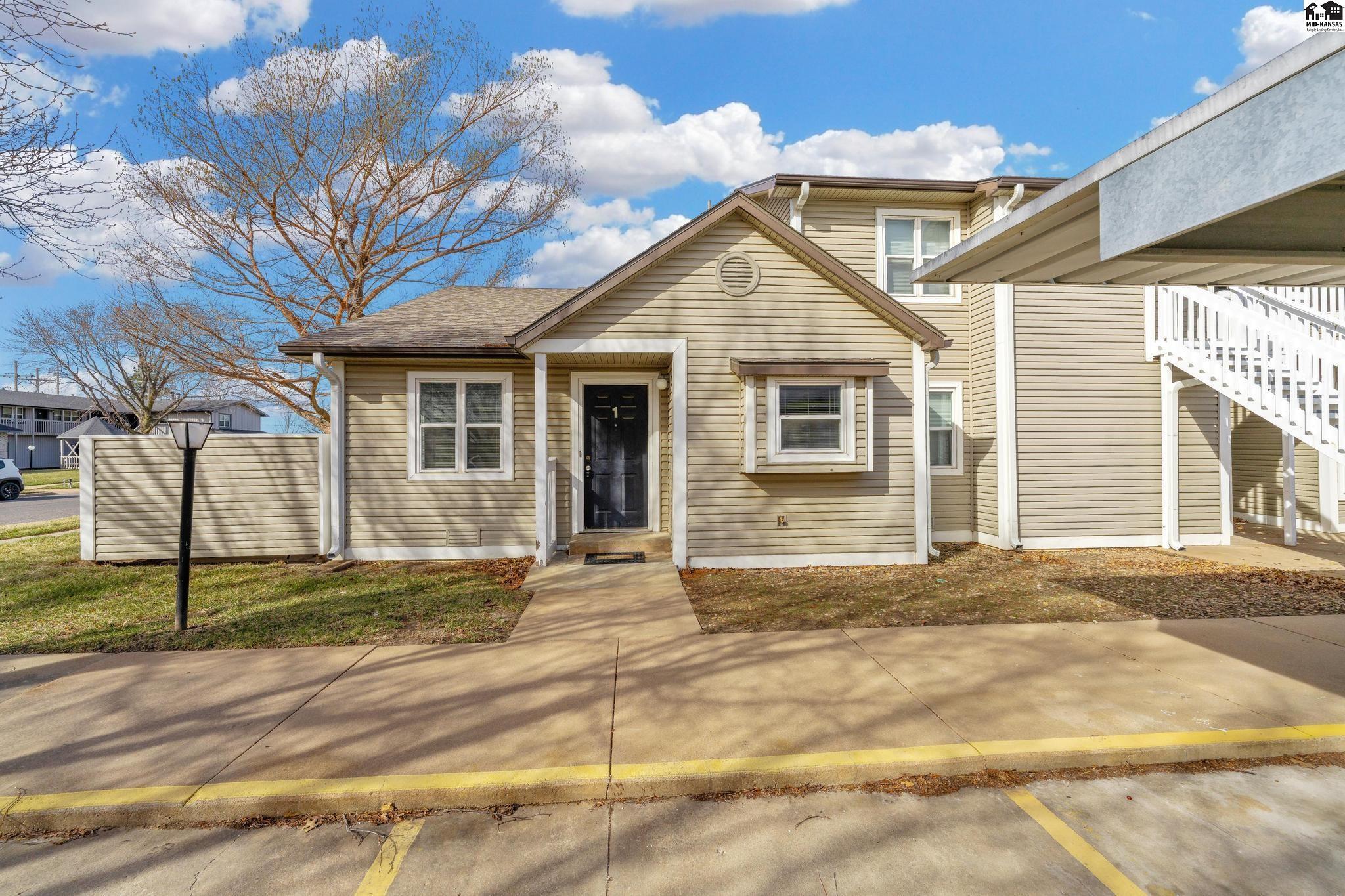 1710 E 24th Avenue Hutchinson KS 67502