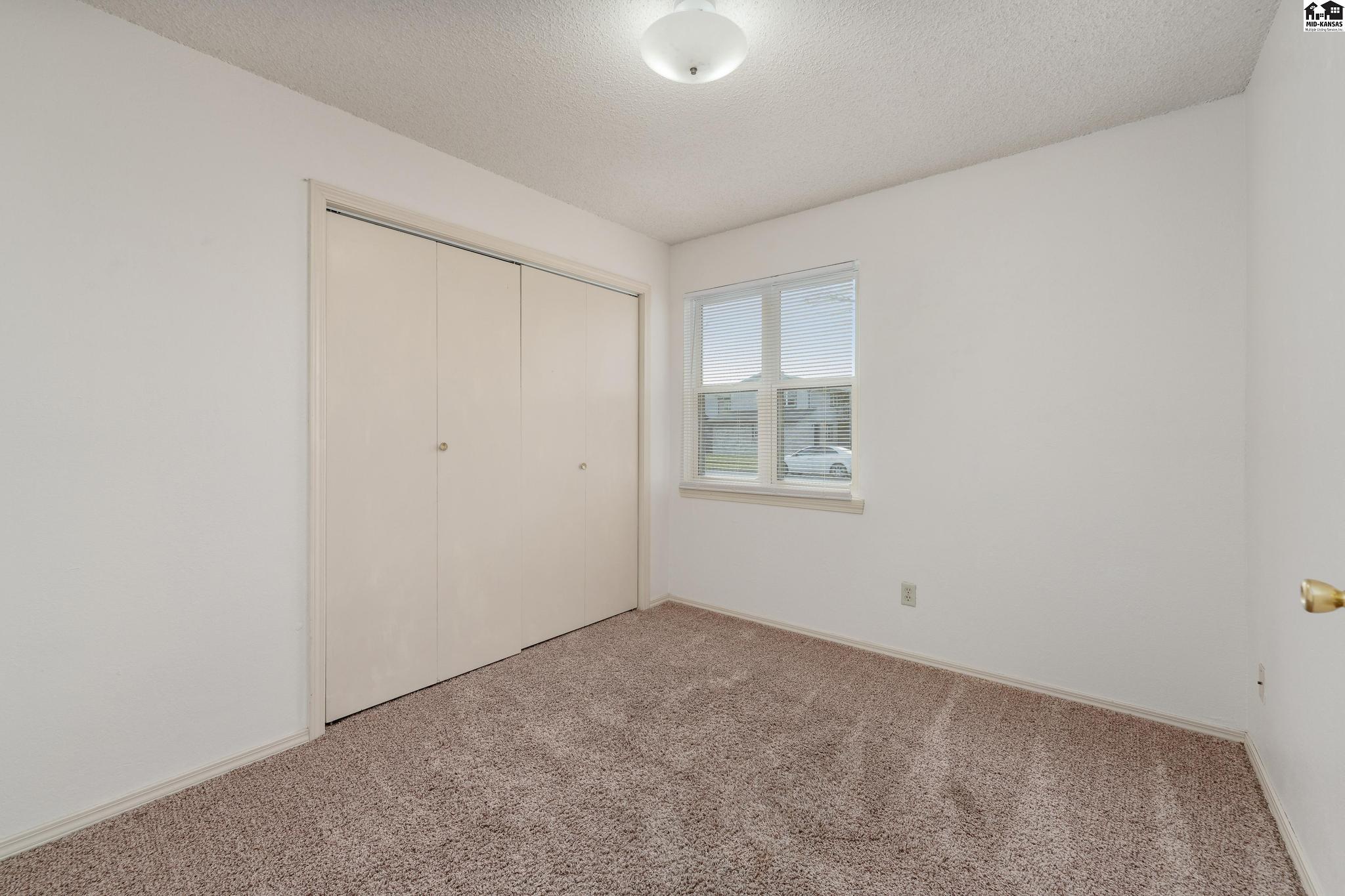1710 E 24th Avenue Hutchinson KS 67502