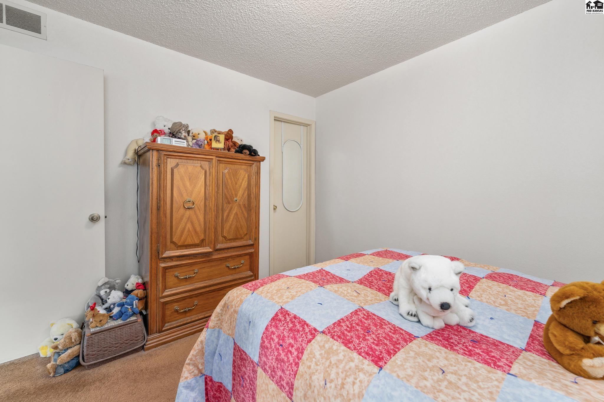 1705 E 24th Avenue Hutchinson KS 67502