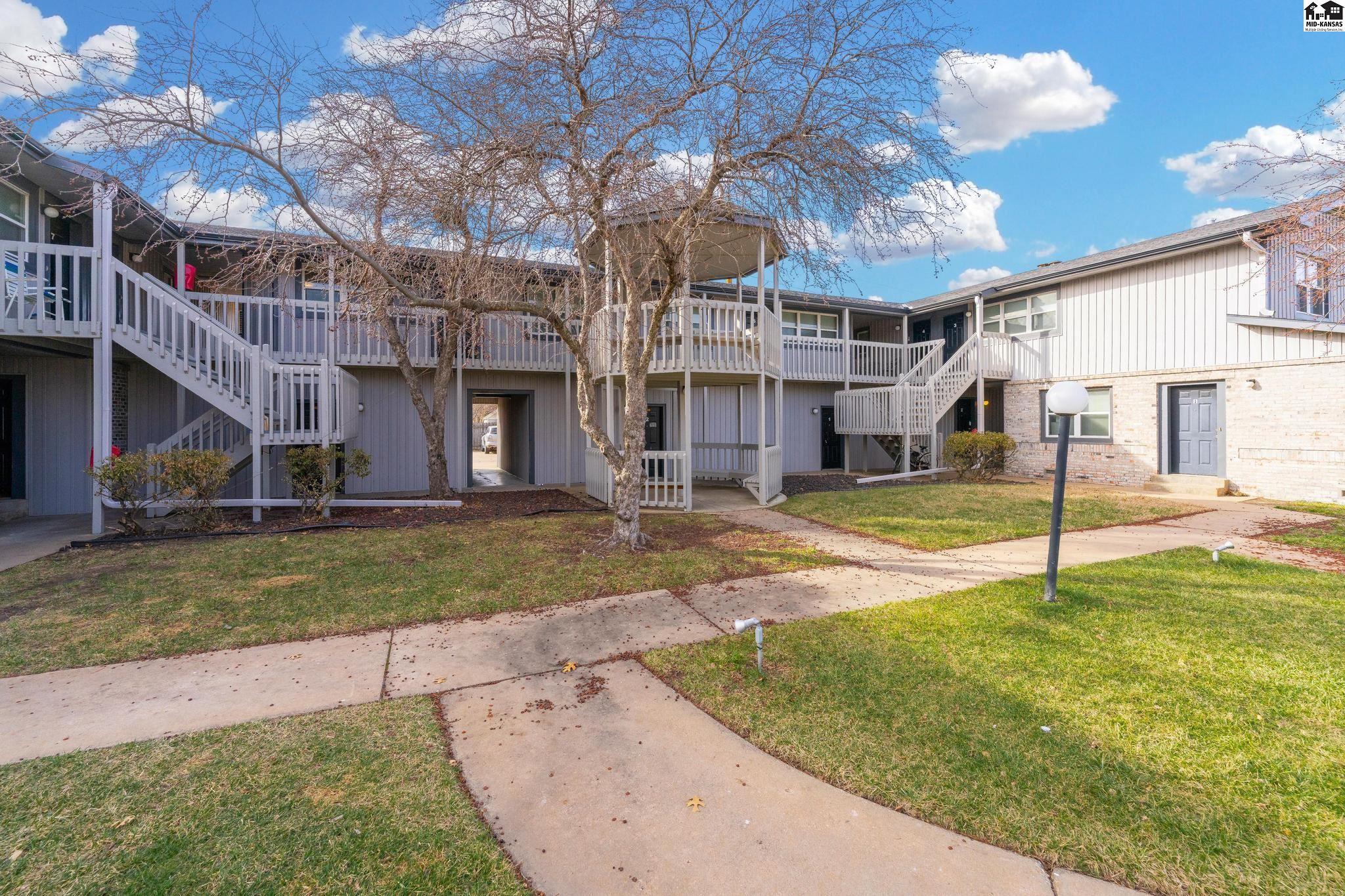 1705 E 24th Avenue Hutchinson KS 67502
