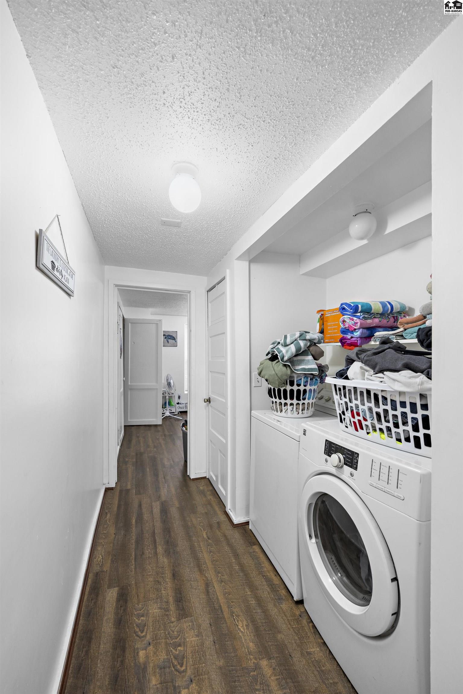 518 N Poplar Street Hutchinson KS 67501