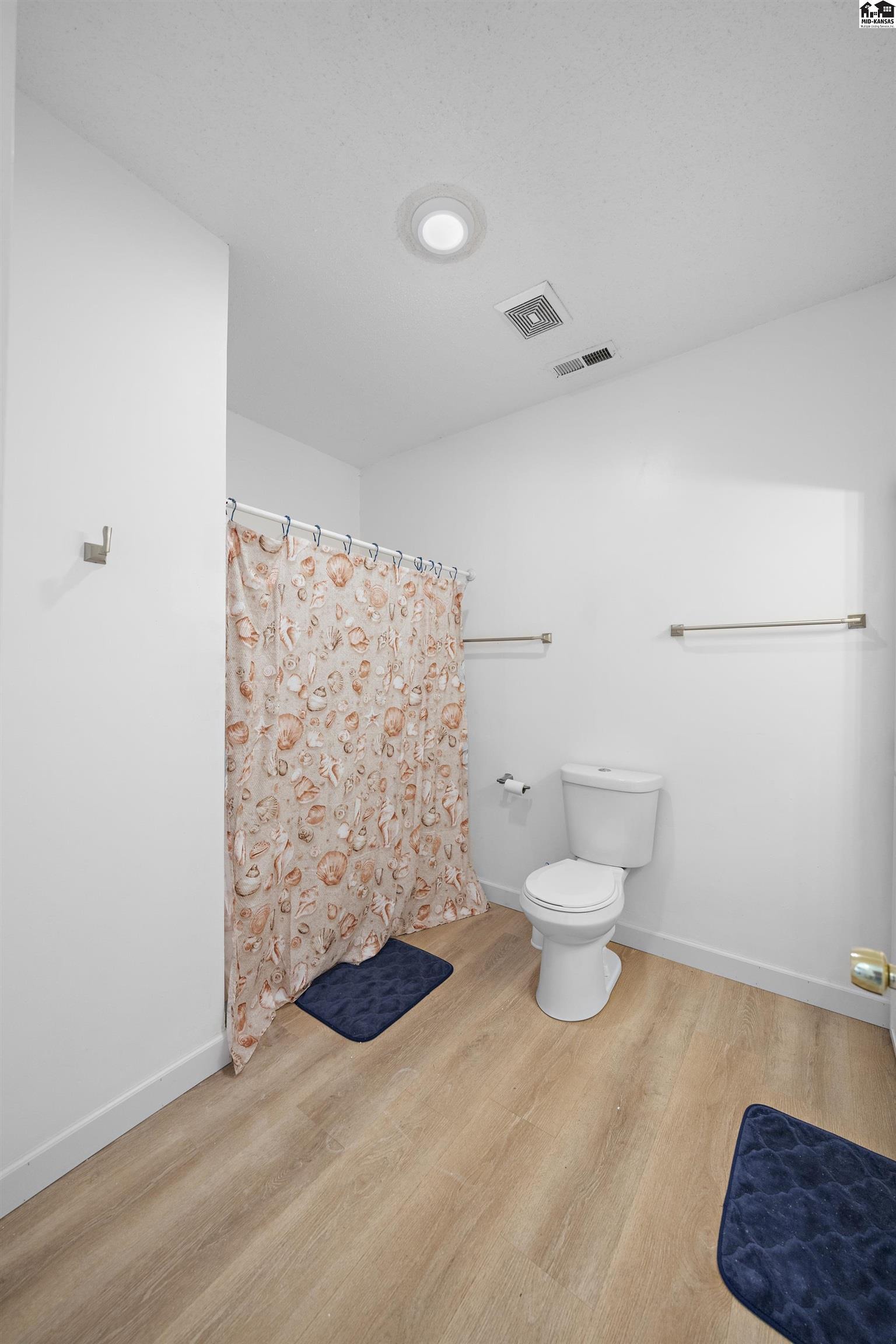 518 N Poplar Street Hutchinson KS 67501