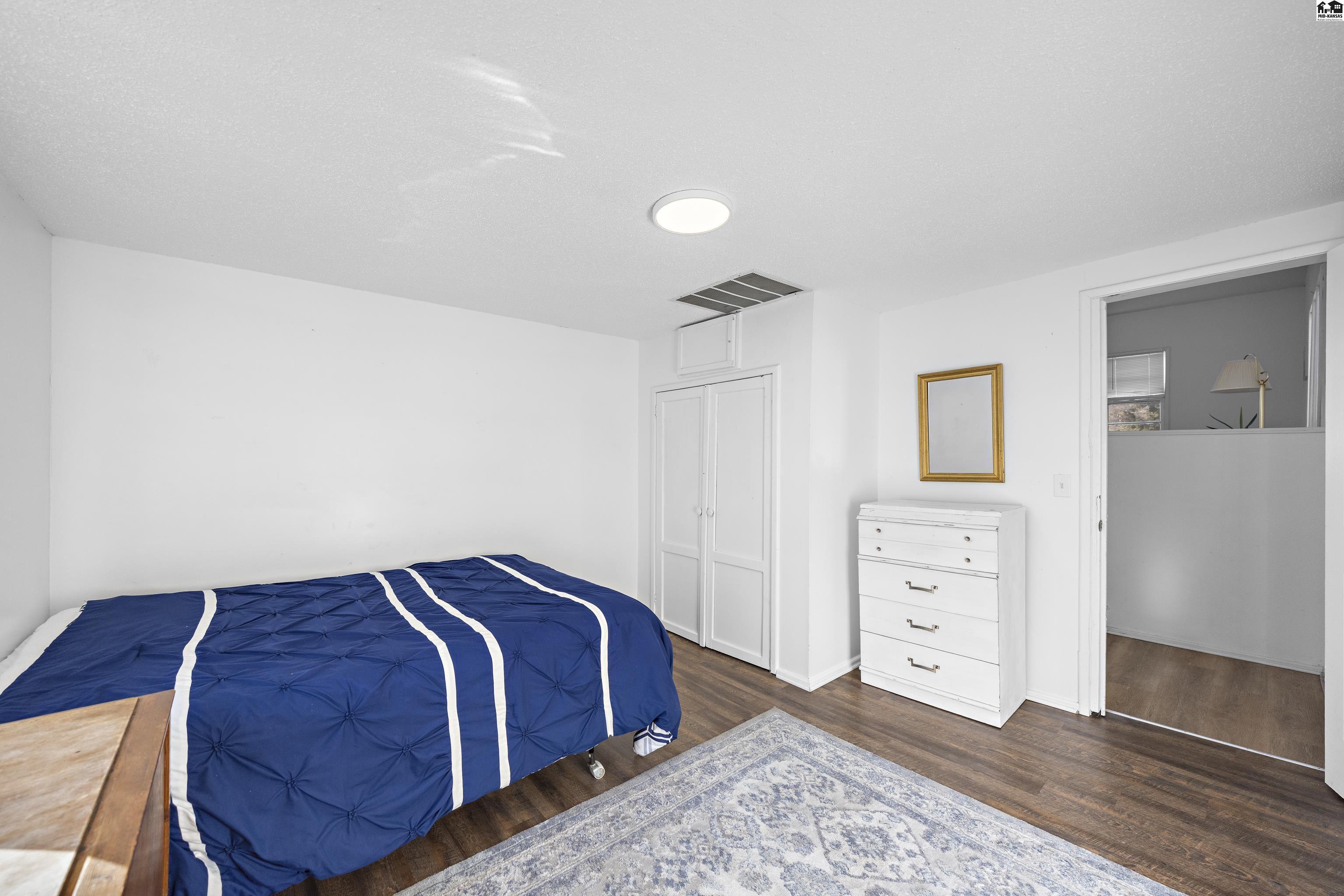 518 N Poplar Street Hutchinson KS 67501