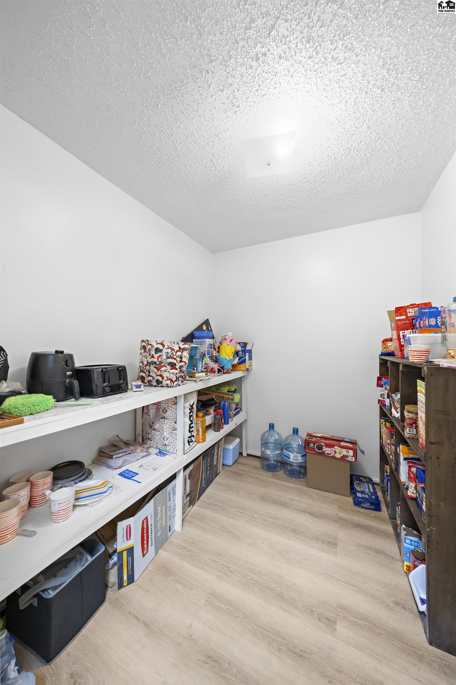 518 N Poplar Street Hutchinson KS 67501