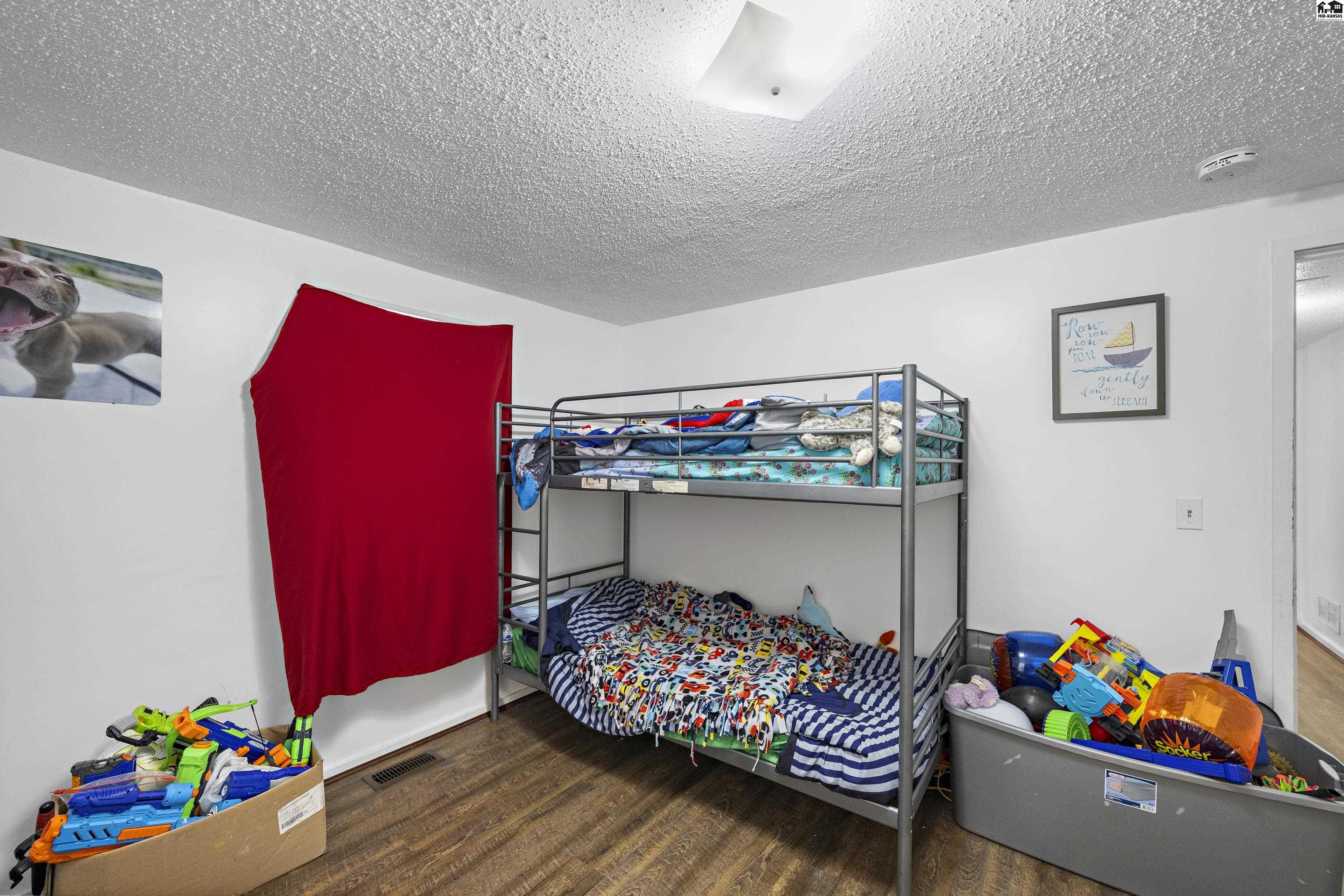 518 N Poplar Street Hutchinson KS 67501