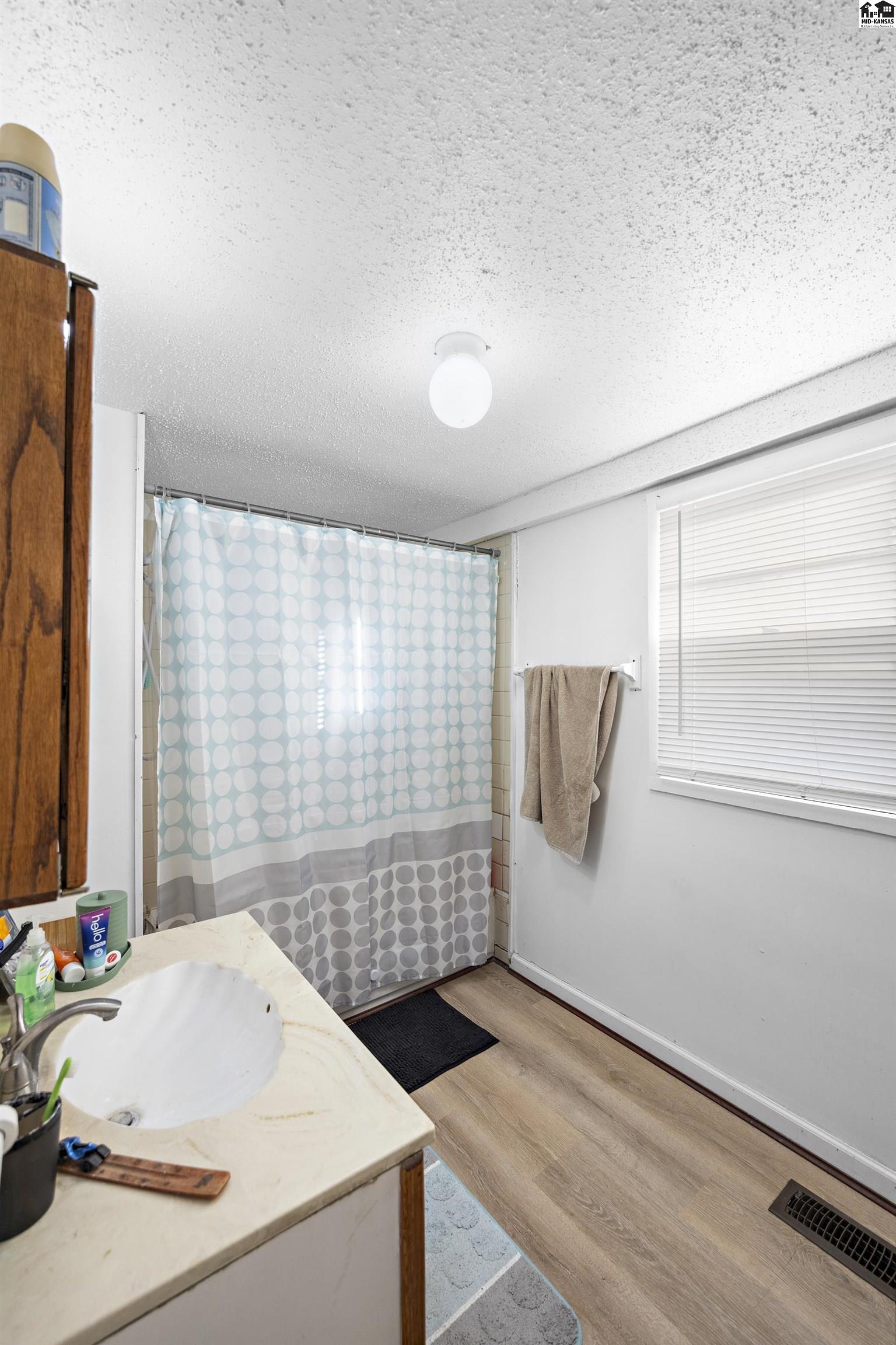 518 N Poplar Street Hutchinson KS 67501