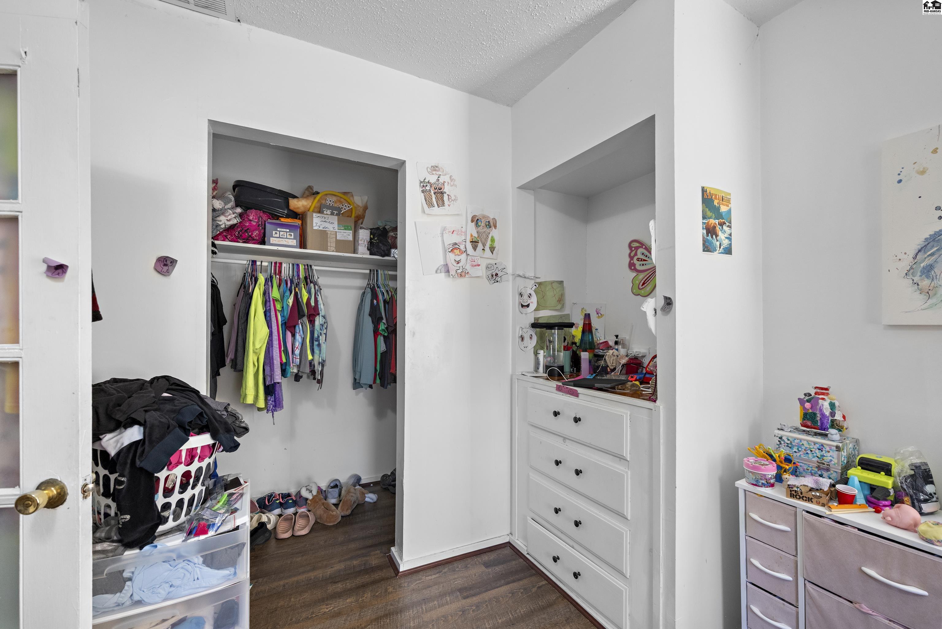 518 N Poplar Street Hutchinson KS 67501