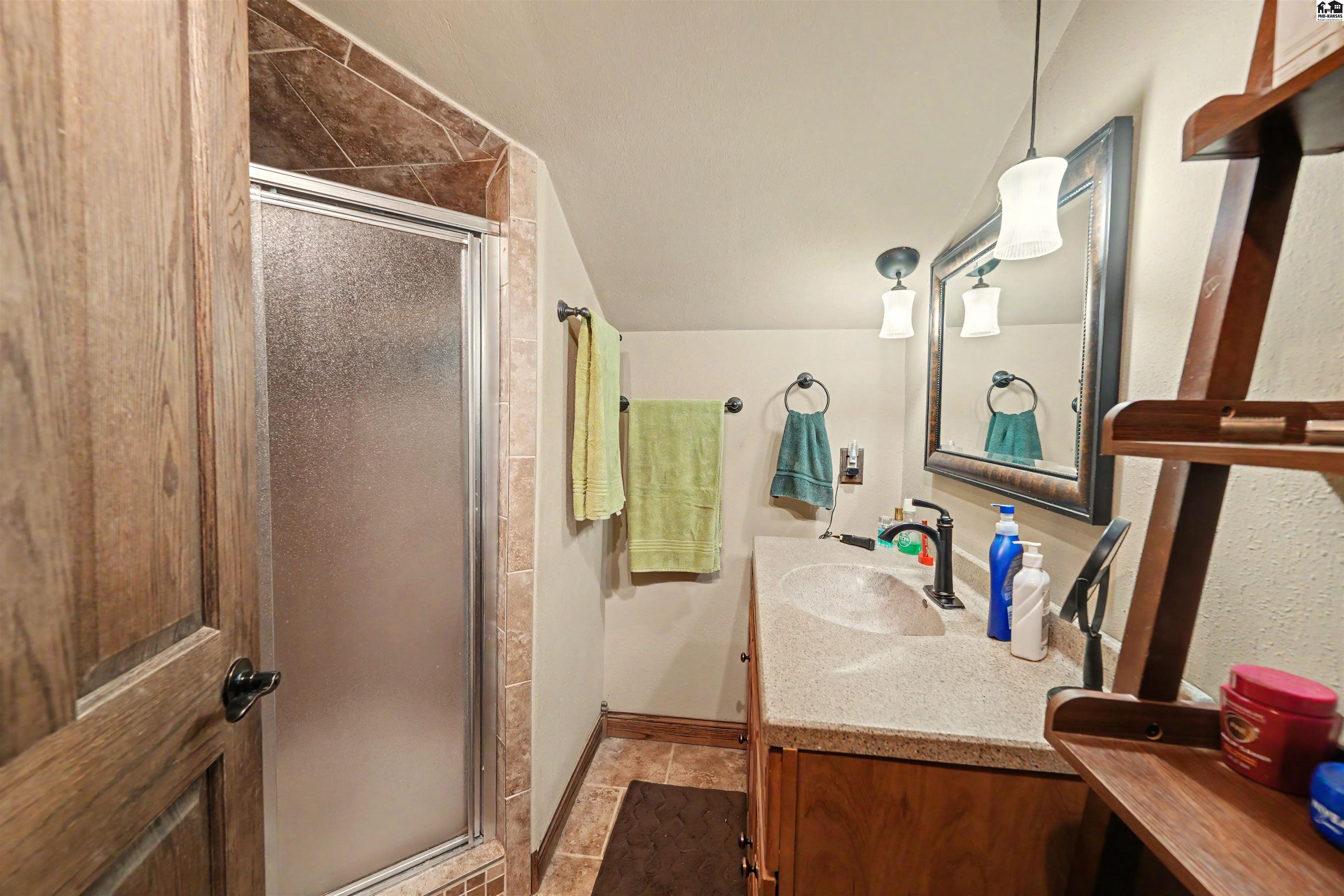 31 Campbell Road Marquette KS 67464
