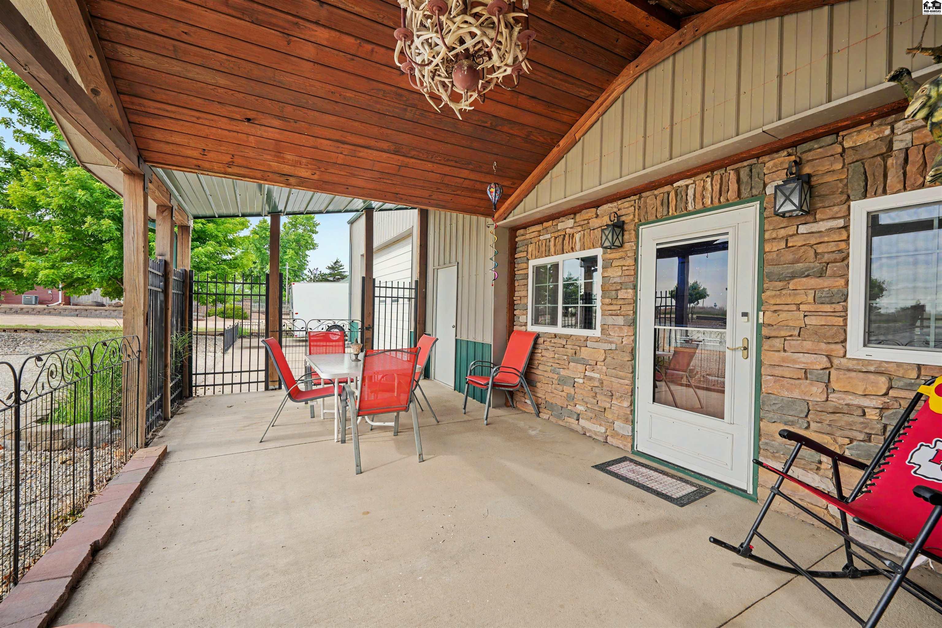 31 Campbell Road Marquette KS 67464