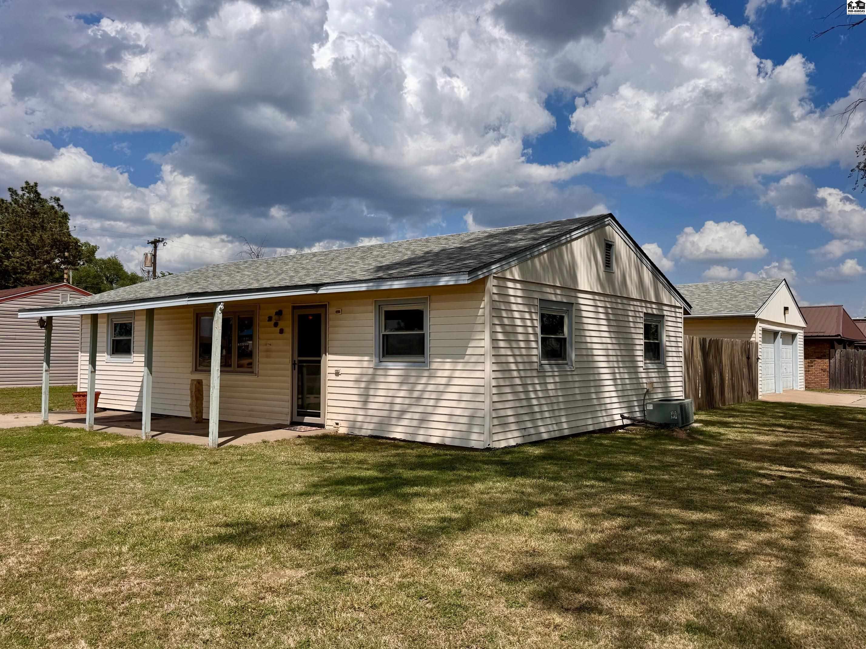 208 S Walnut Street South Hutchinson KS 67505