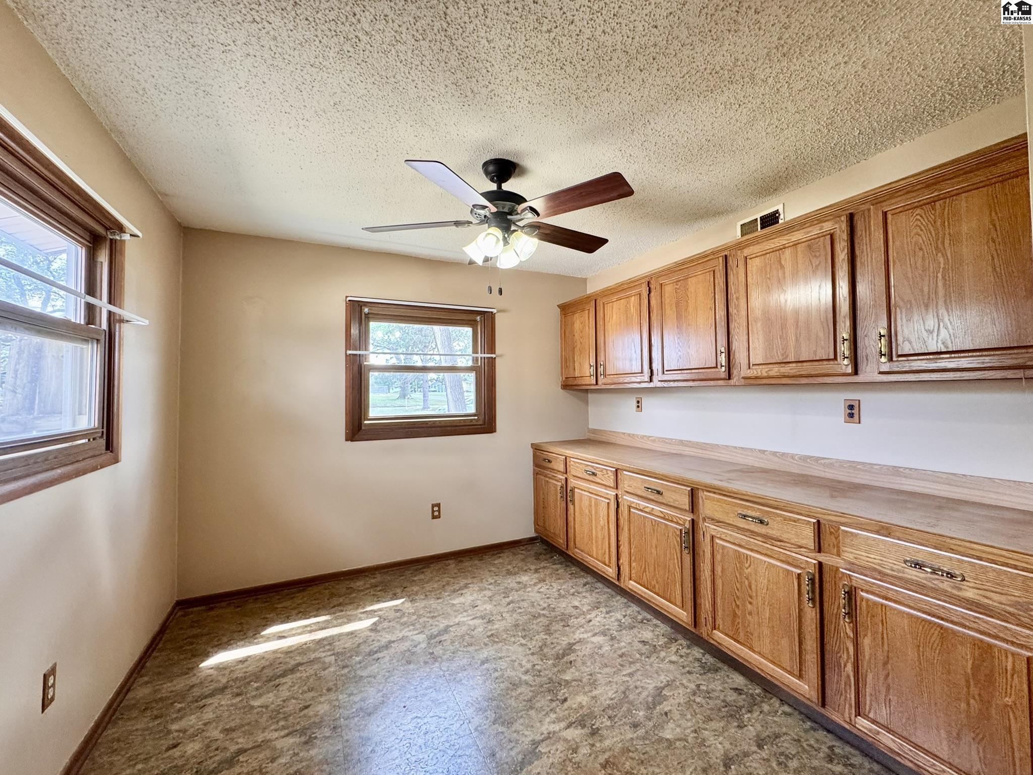 208 S Walnut Street South Hutchinson KS 67505